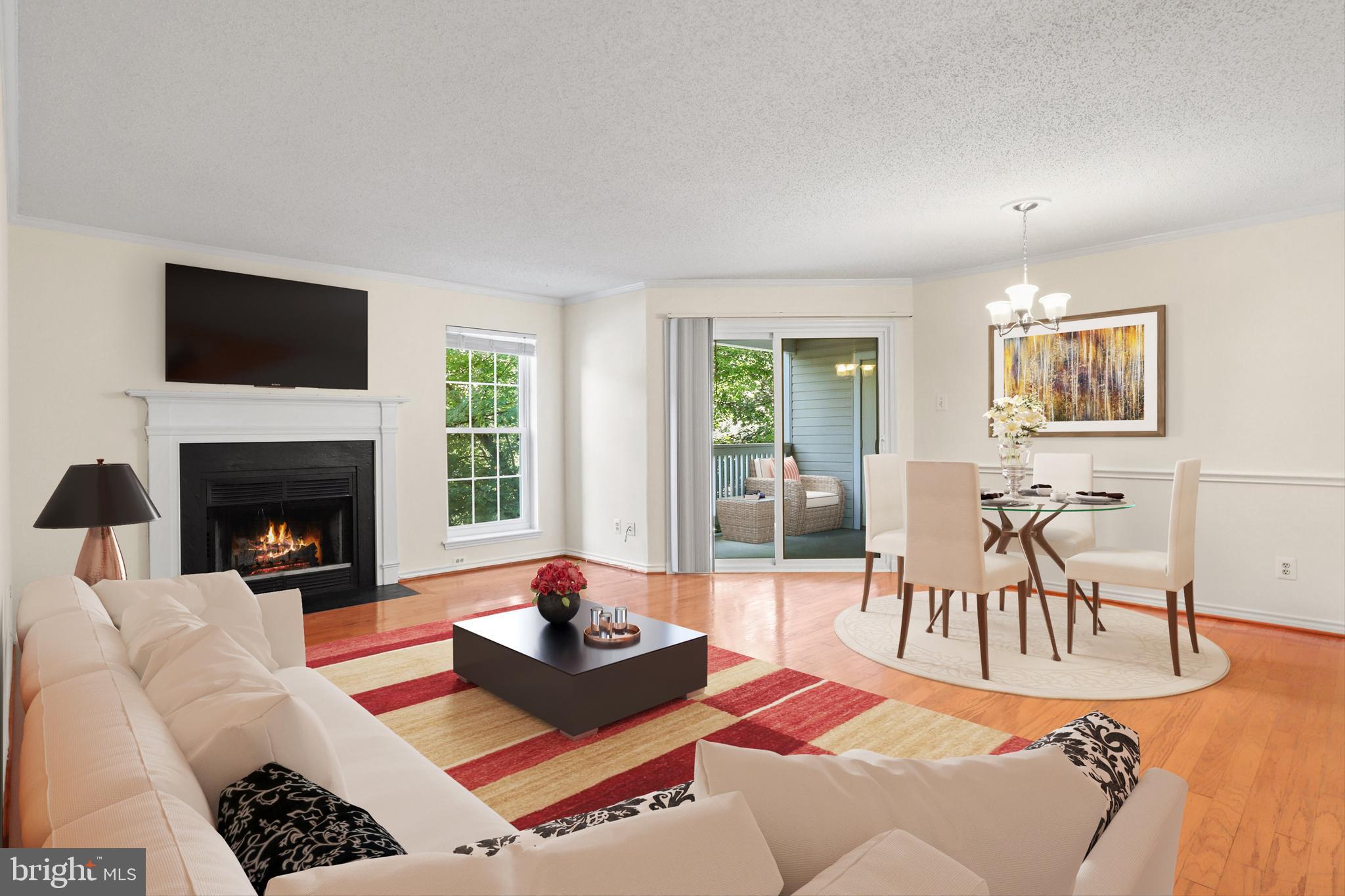 1527 LINCOLN WAY 201B