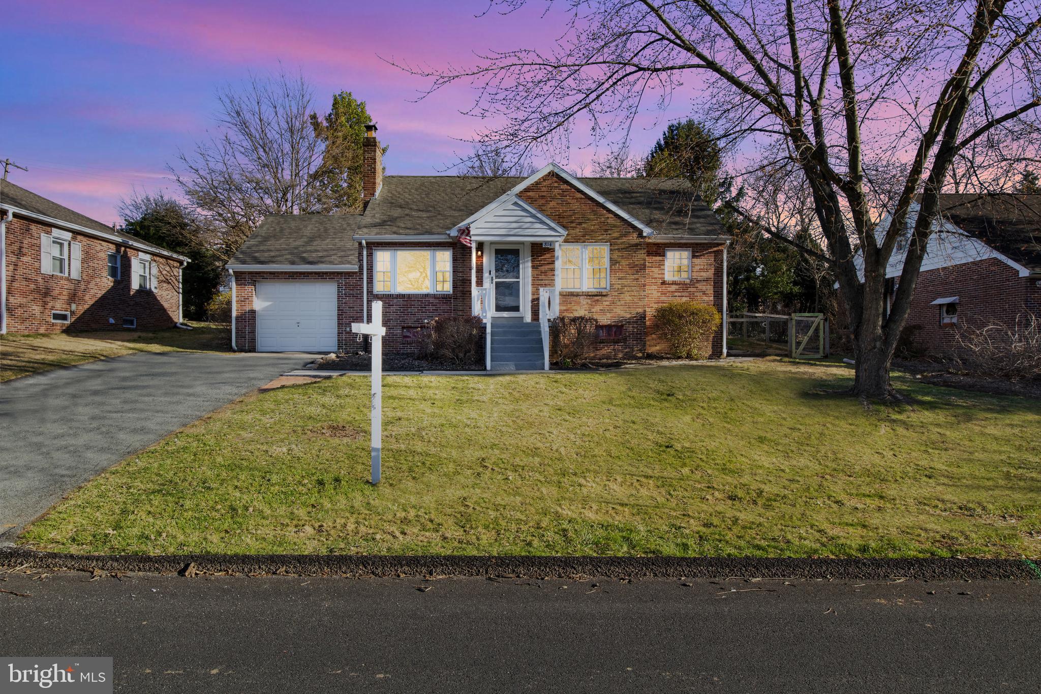 BEVERLY HILLS - Residential