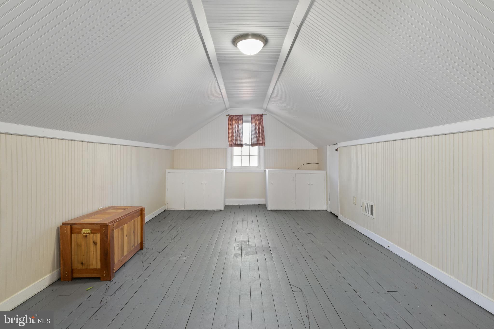 BEVERLY HILLS - Residential