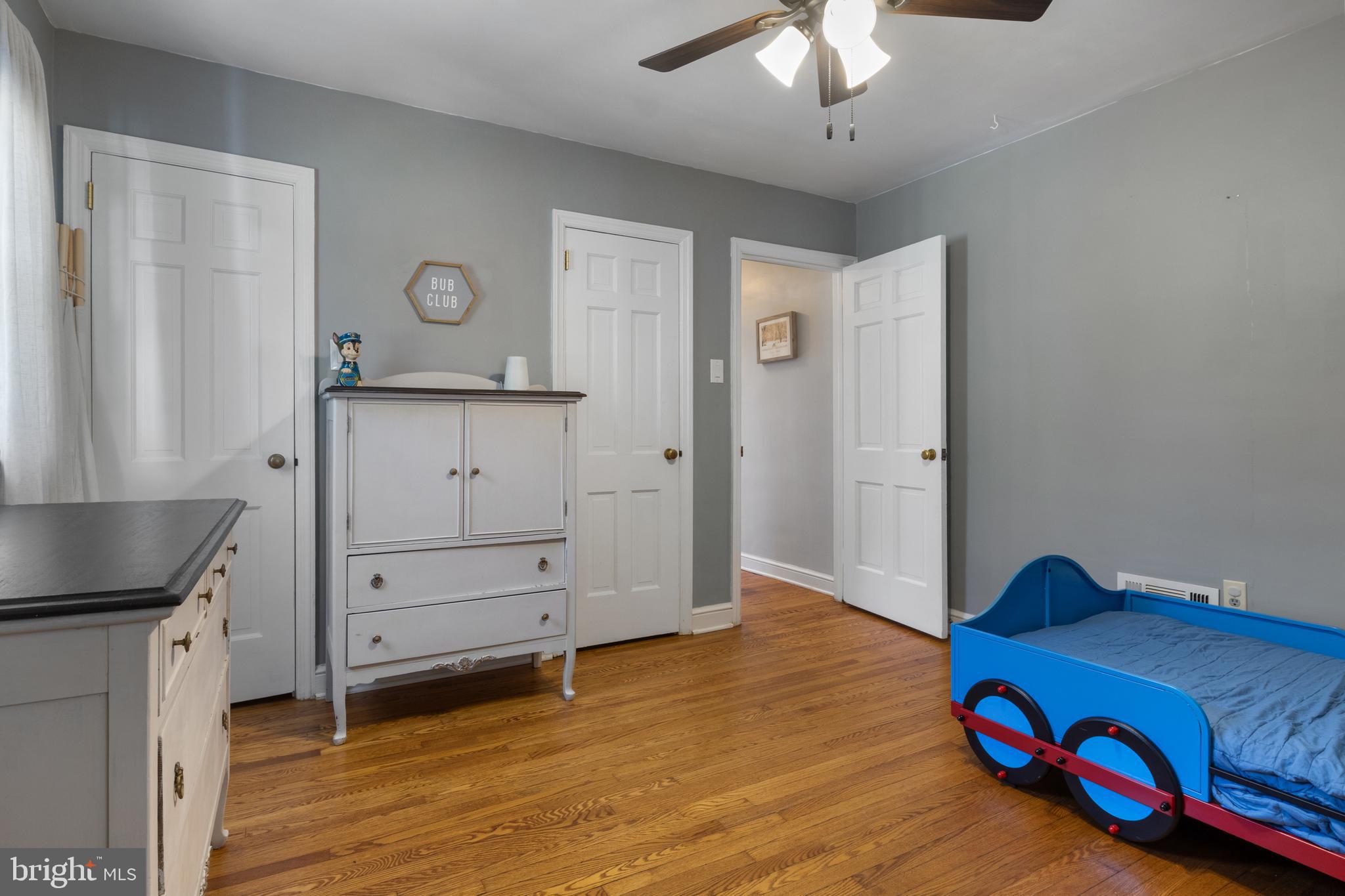 BEVERLY HILLS - Residential