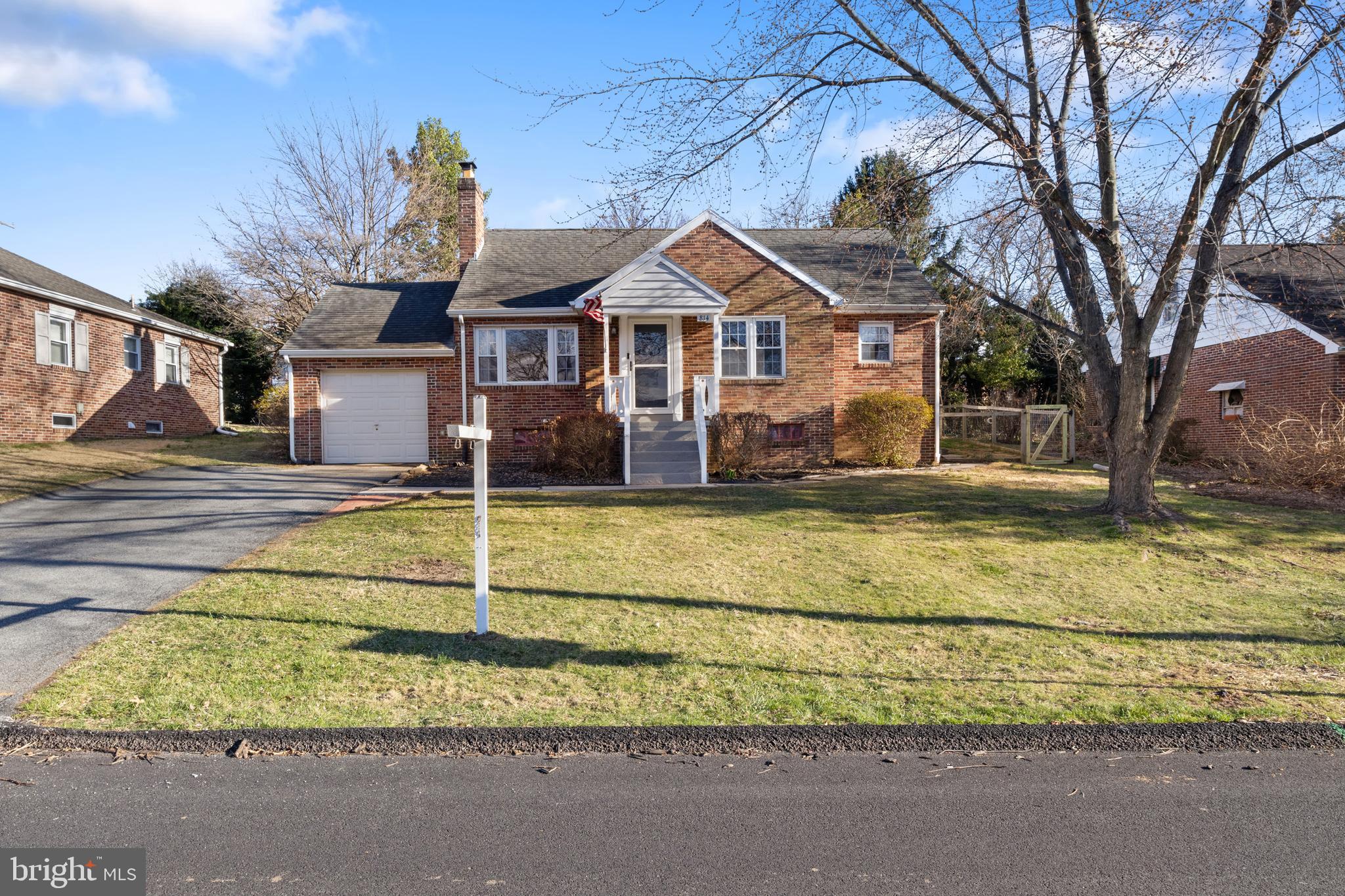 BEVERLY HILLS - Residential