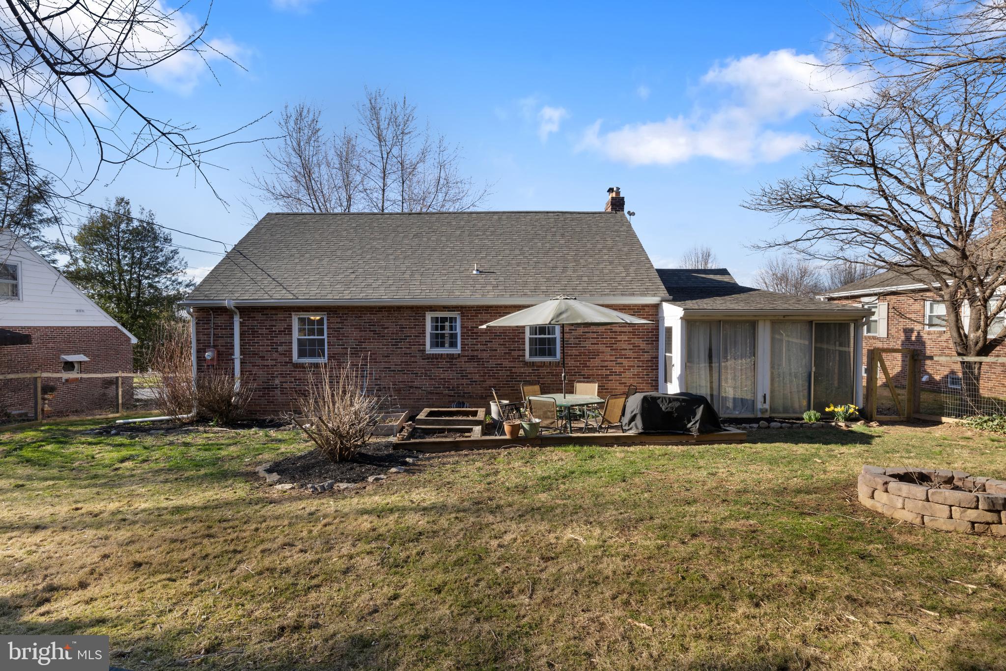 BEVERLY HILLS - Residential