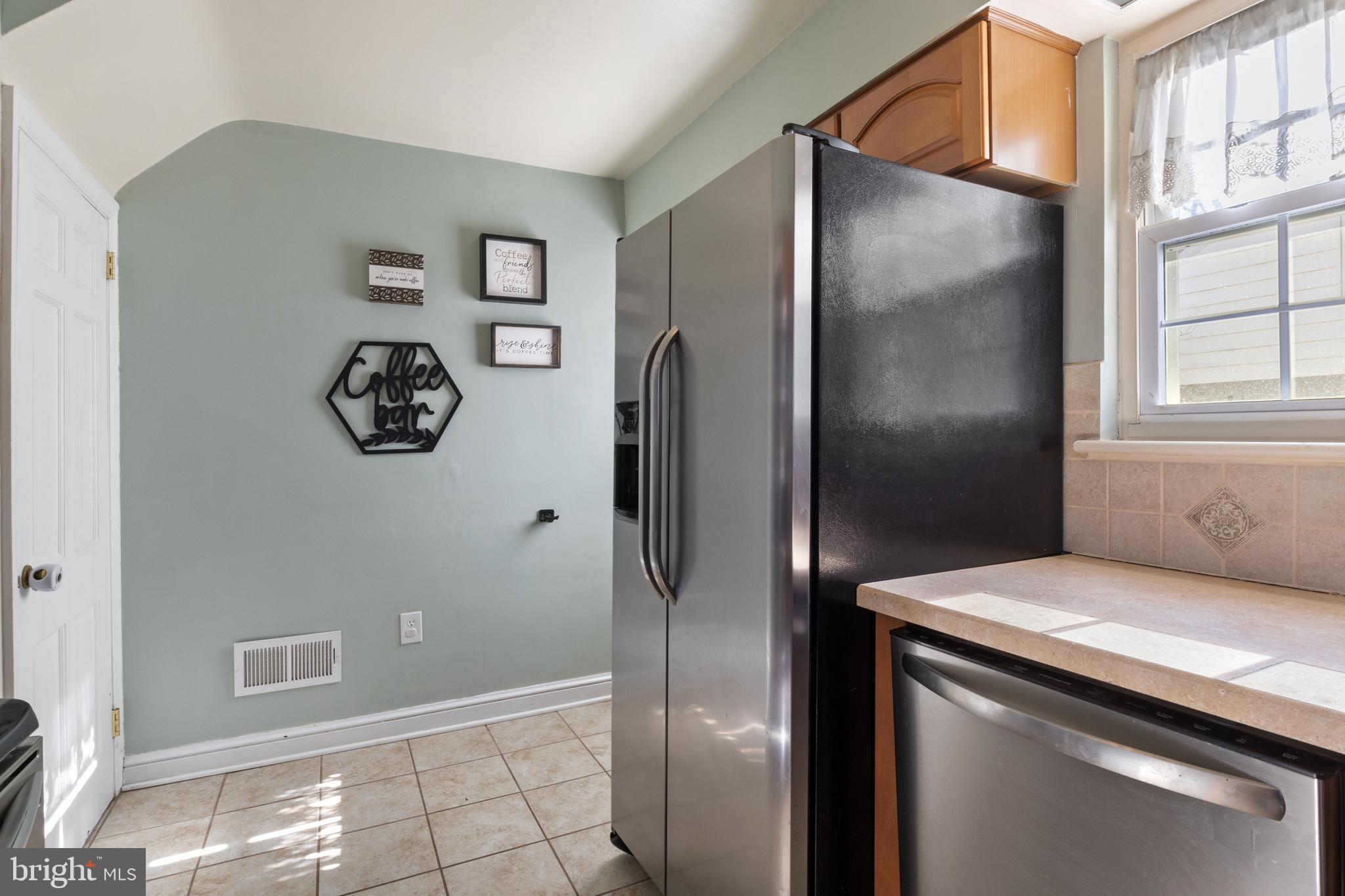 BEVERLY HILLS - Residential