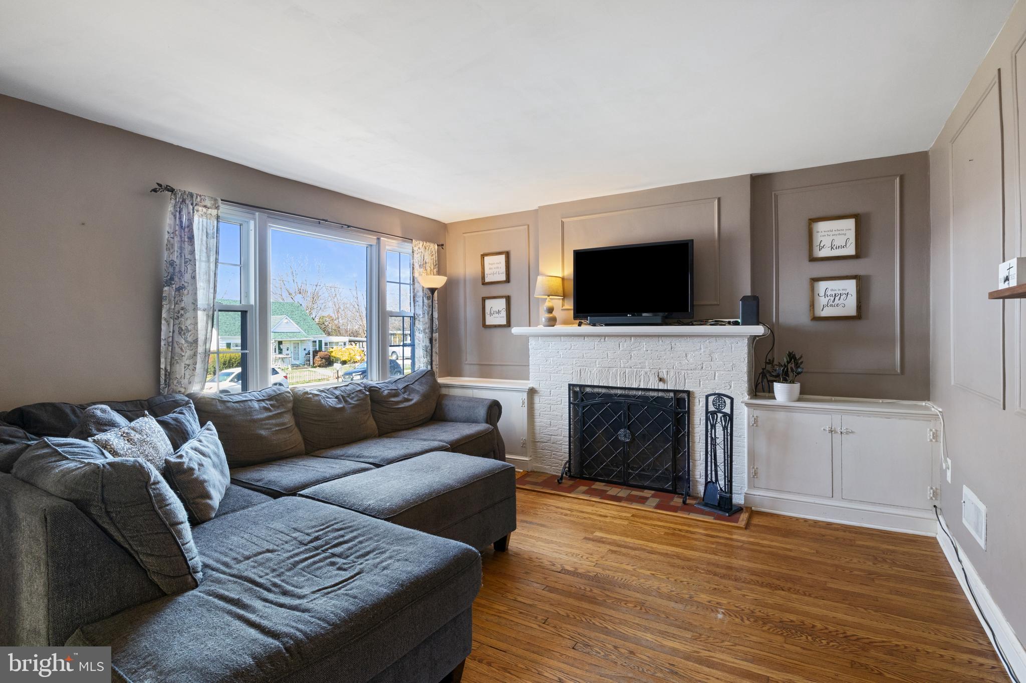 BEVERLY HILLS - Residential