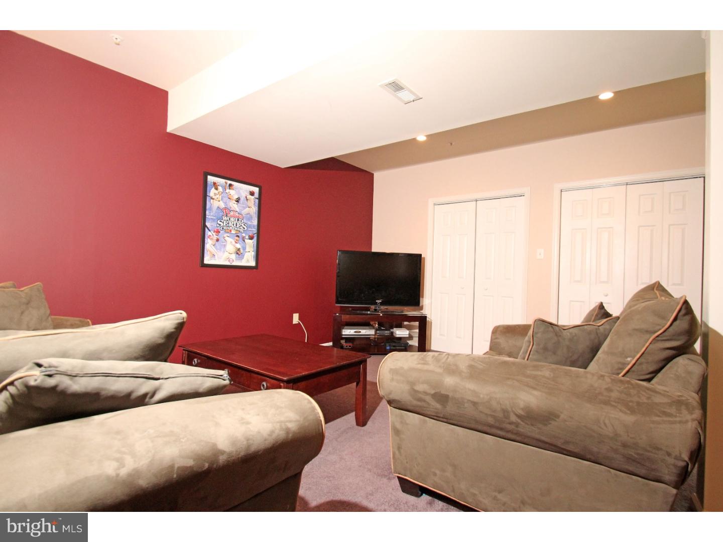 WHITELAND WOODS - Residential