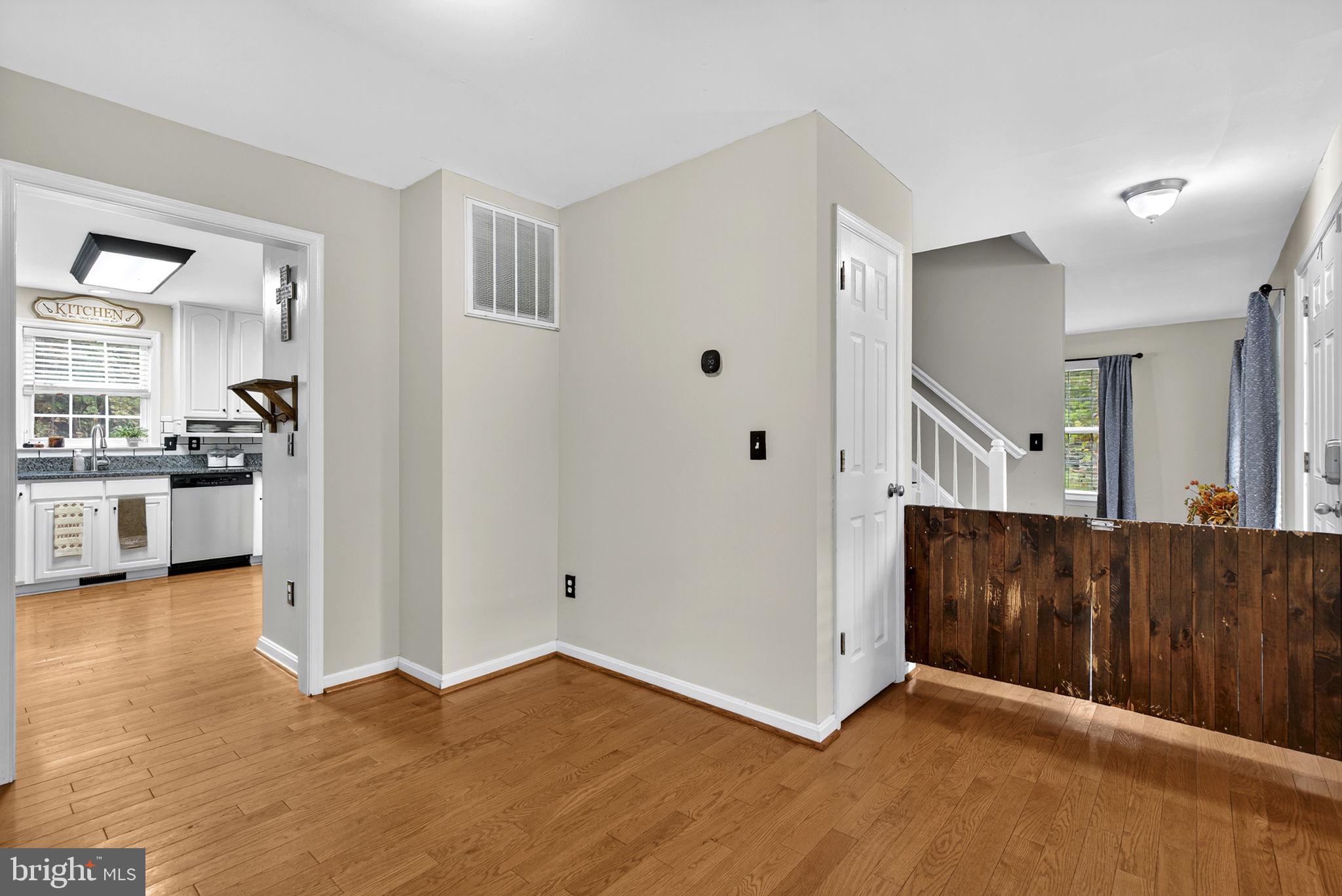 HAZEL RIVER - Residential