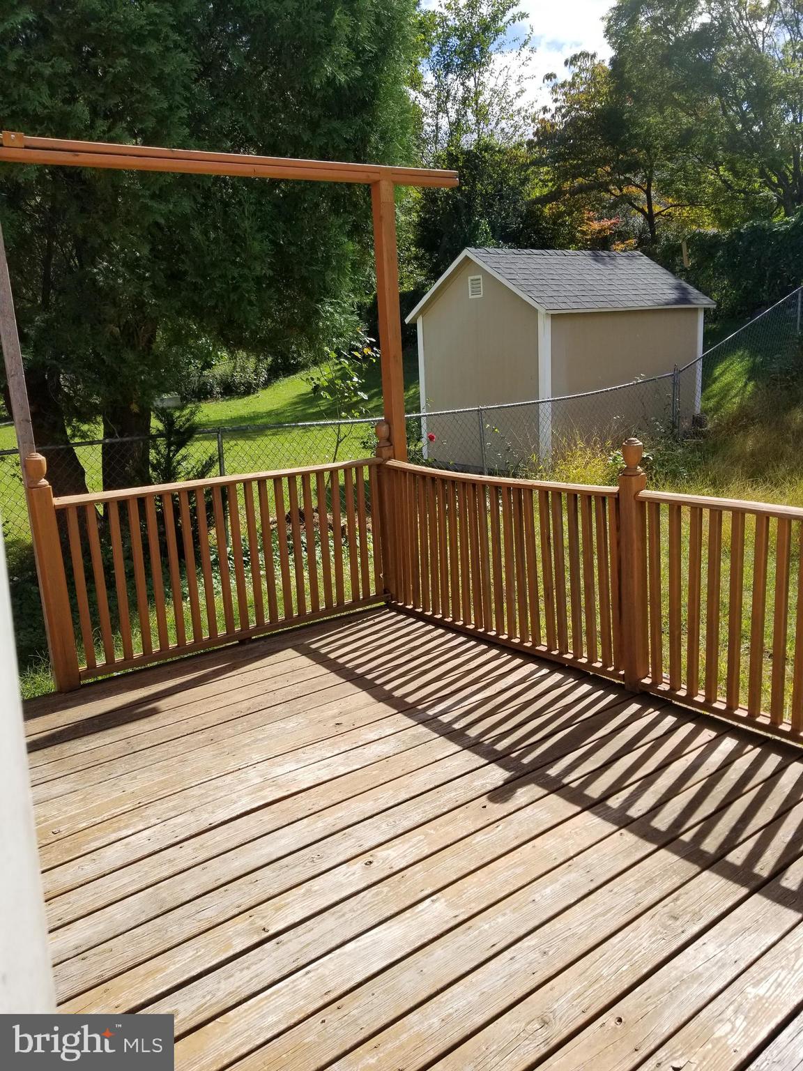 WHEATON HILLS - Residential