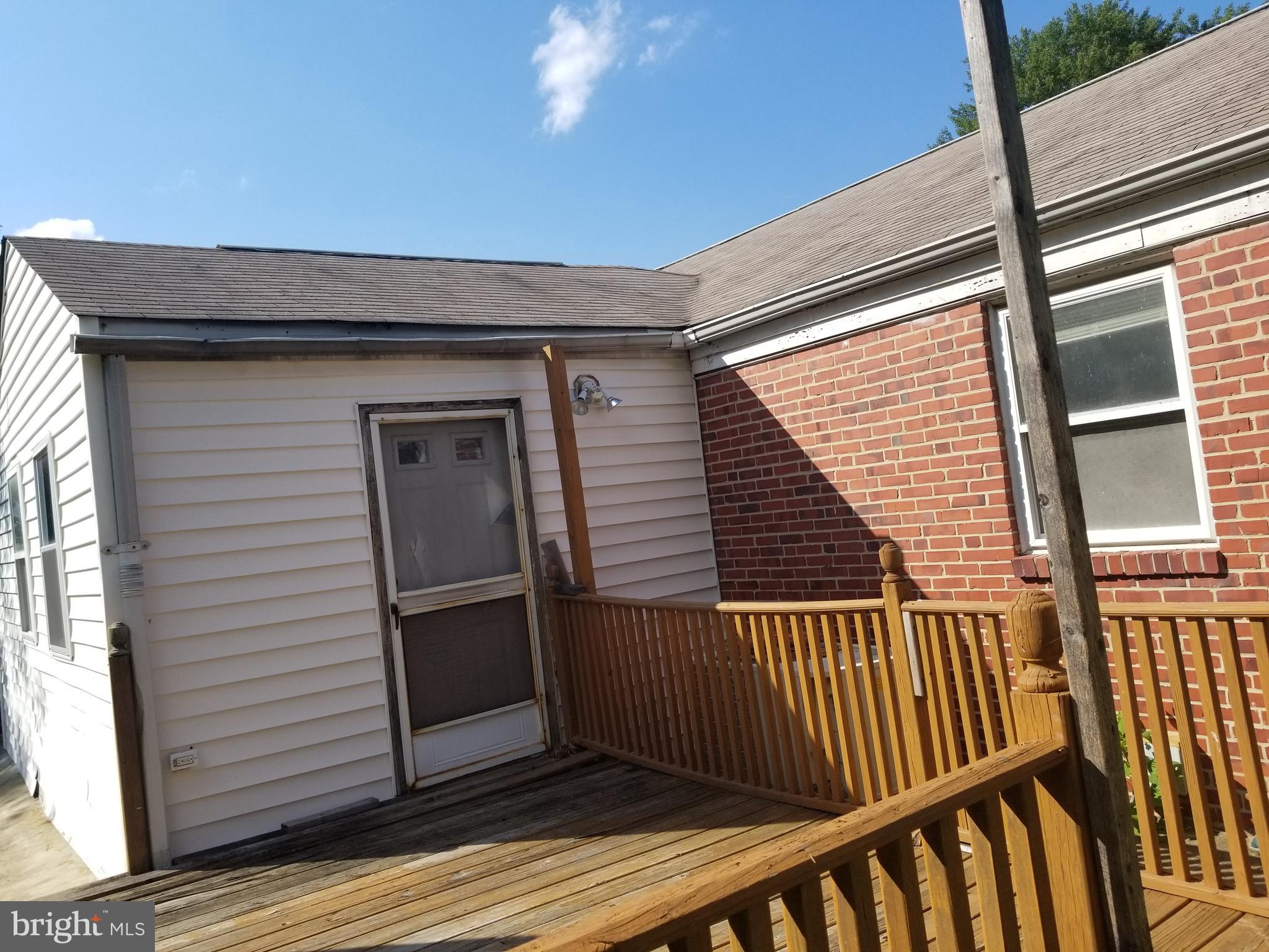 WHEATON HILLS - Residential