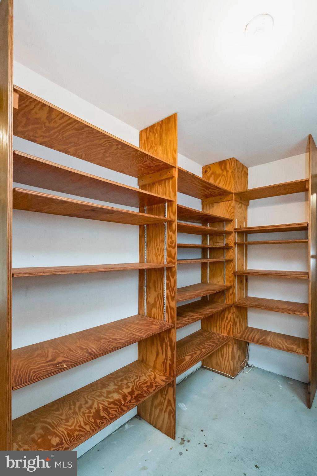 WYNWOOD ESTS - Residential