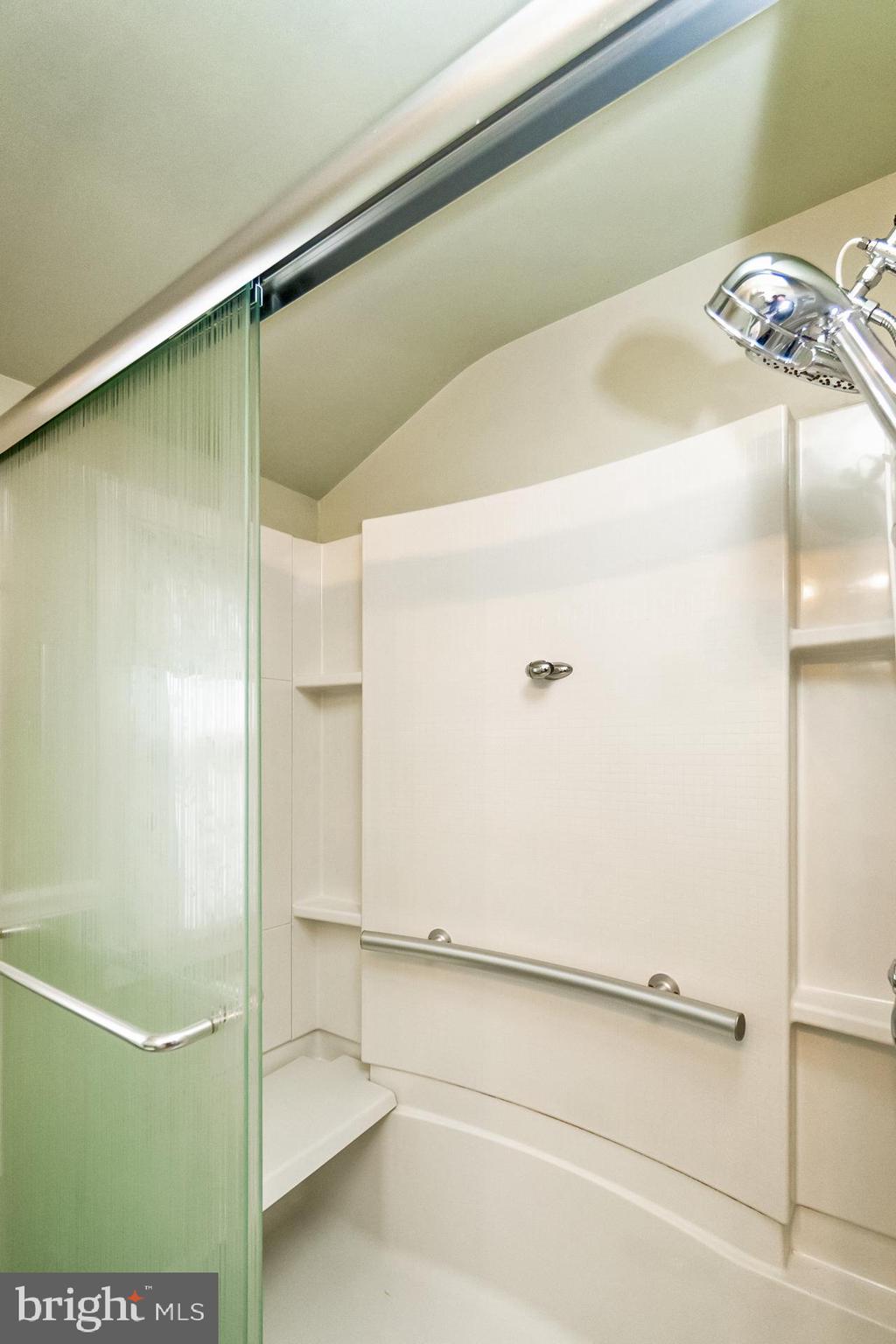 WYNWOOD ESTS - Residential