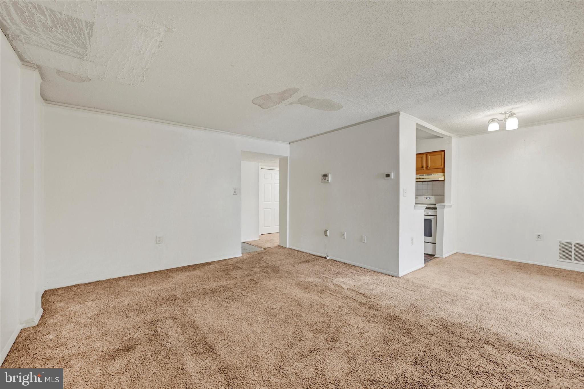 ROCKLAND RUN - Residential