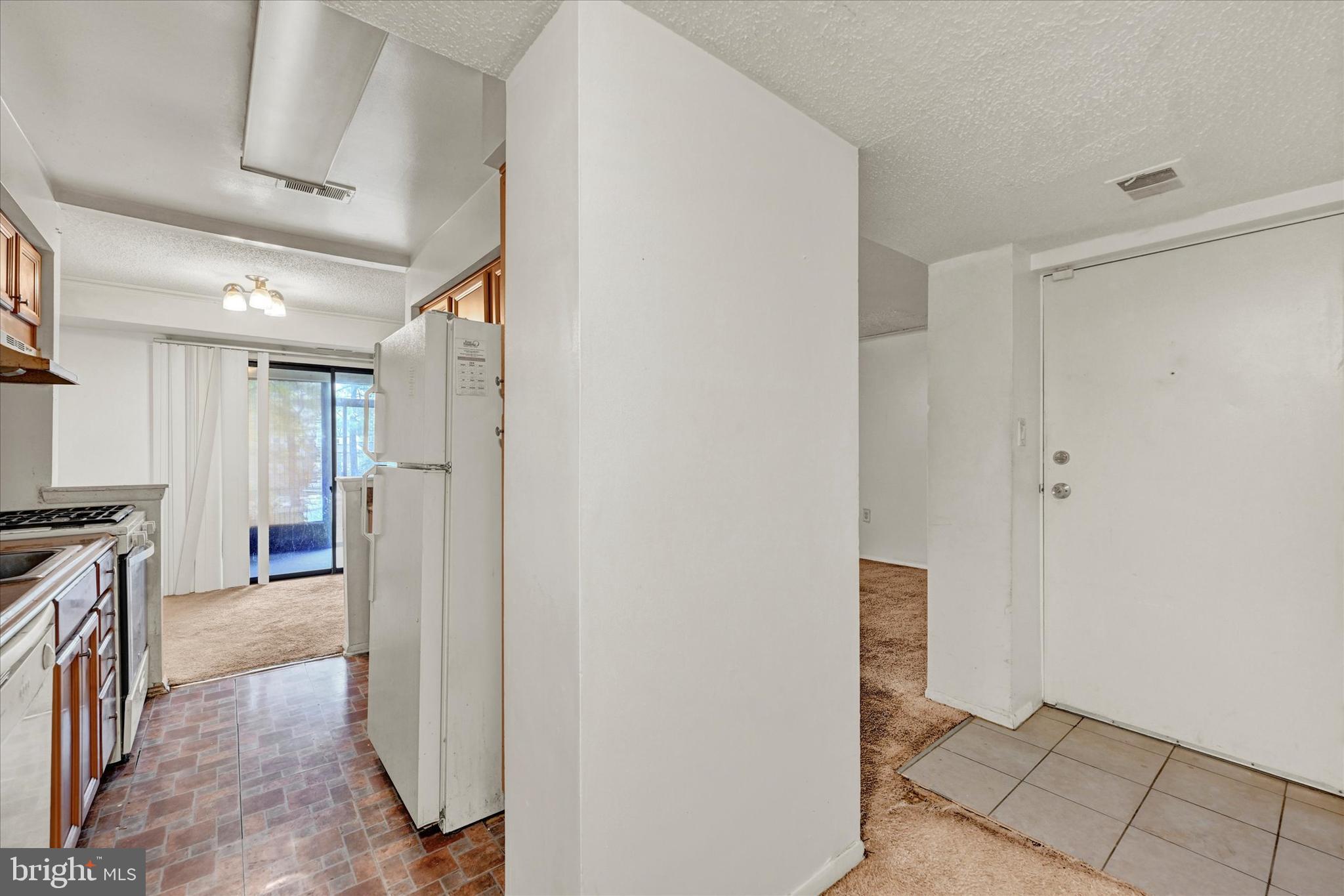 ROCKLAND RUN - Residential