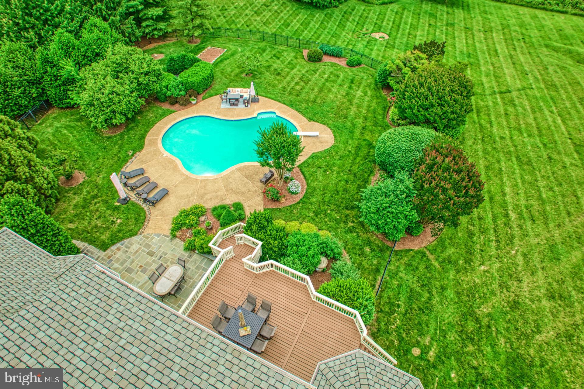 BEACON HILL - Residential