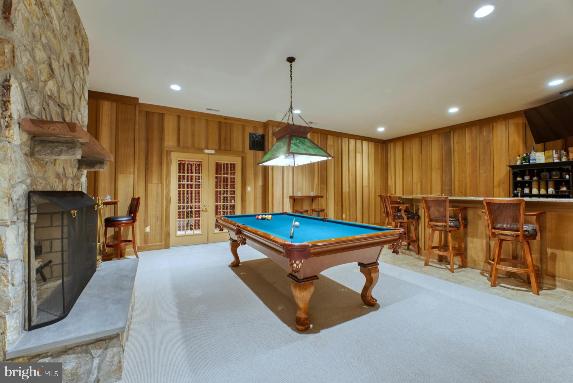 BEACON HILL - Residential