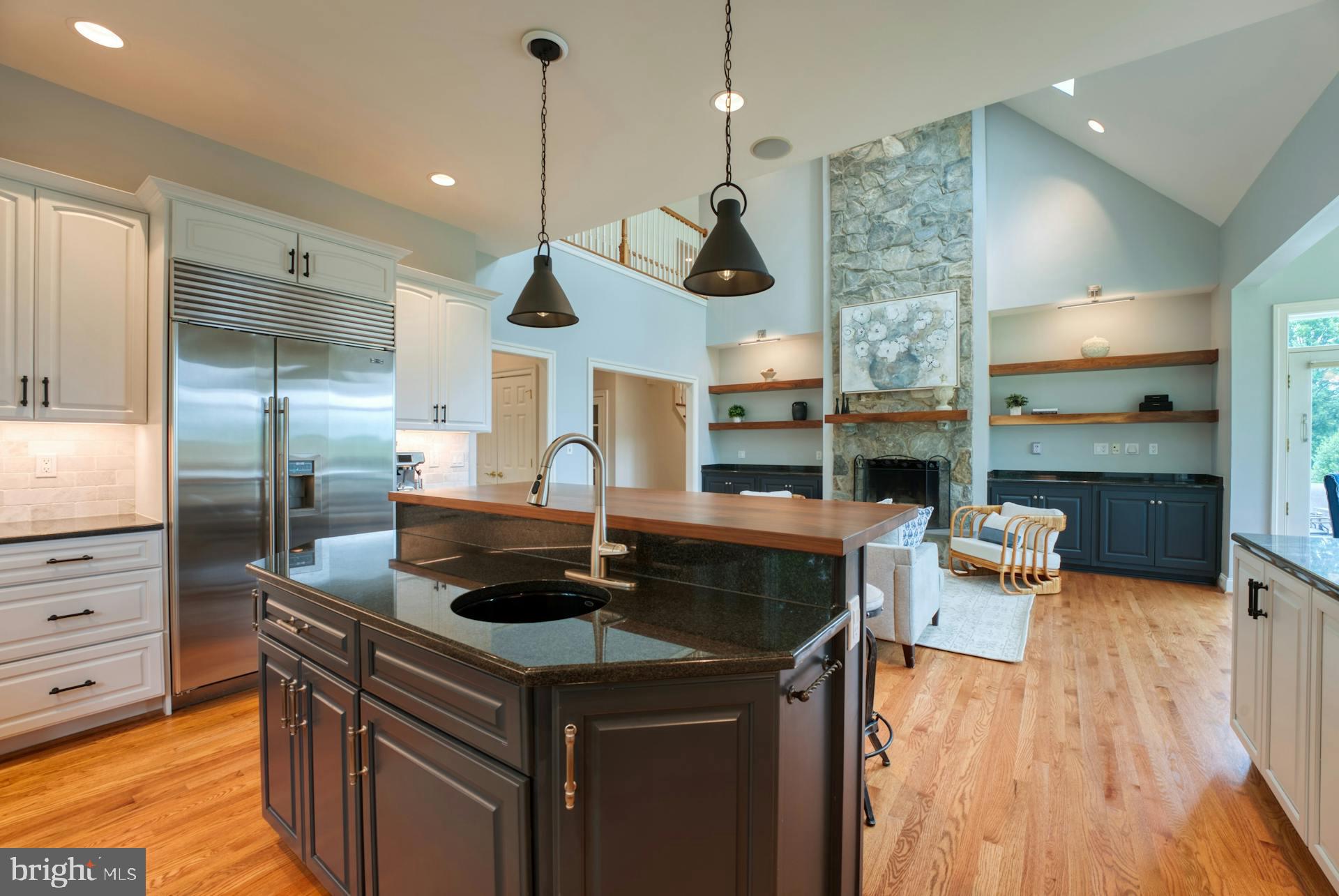 BEACON HILL - Residential