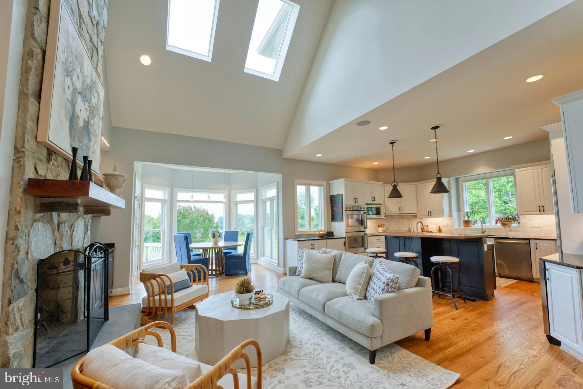 BEACON HILL - Residential