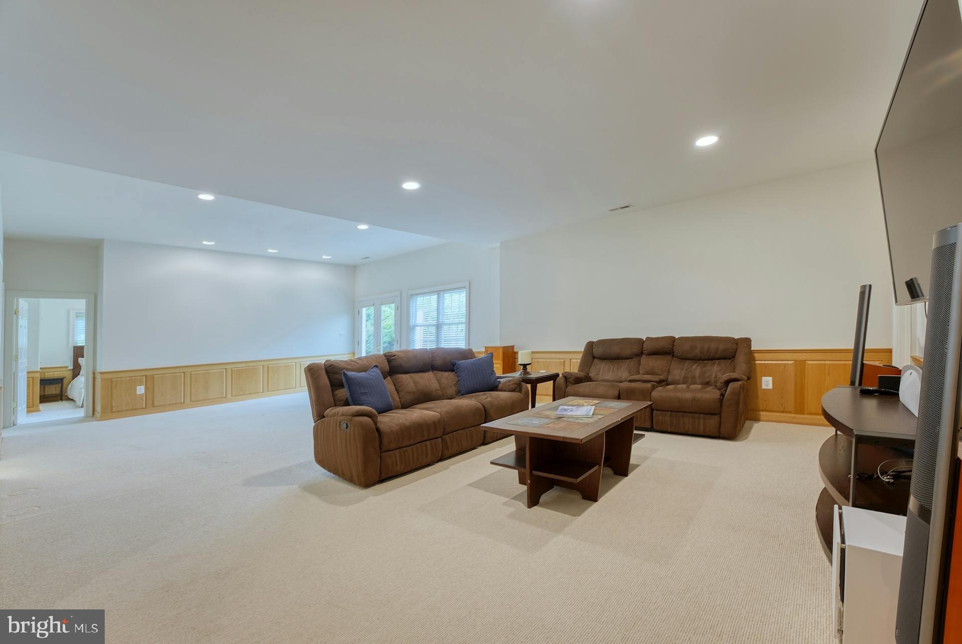 BEACON HILL - Residential