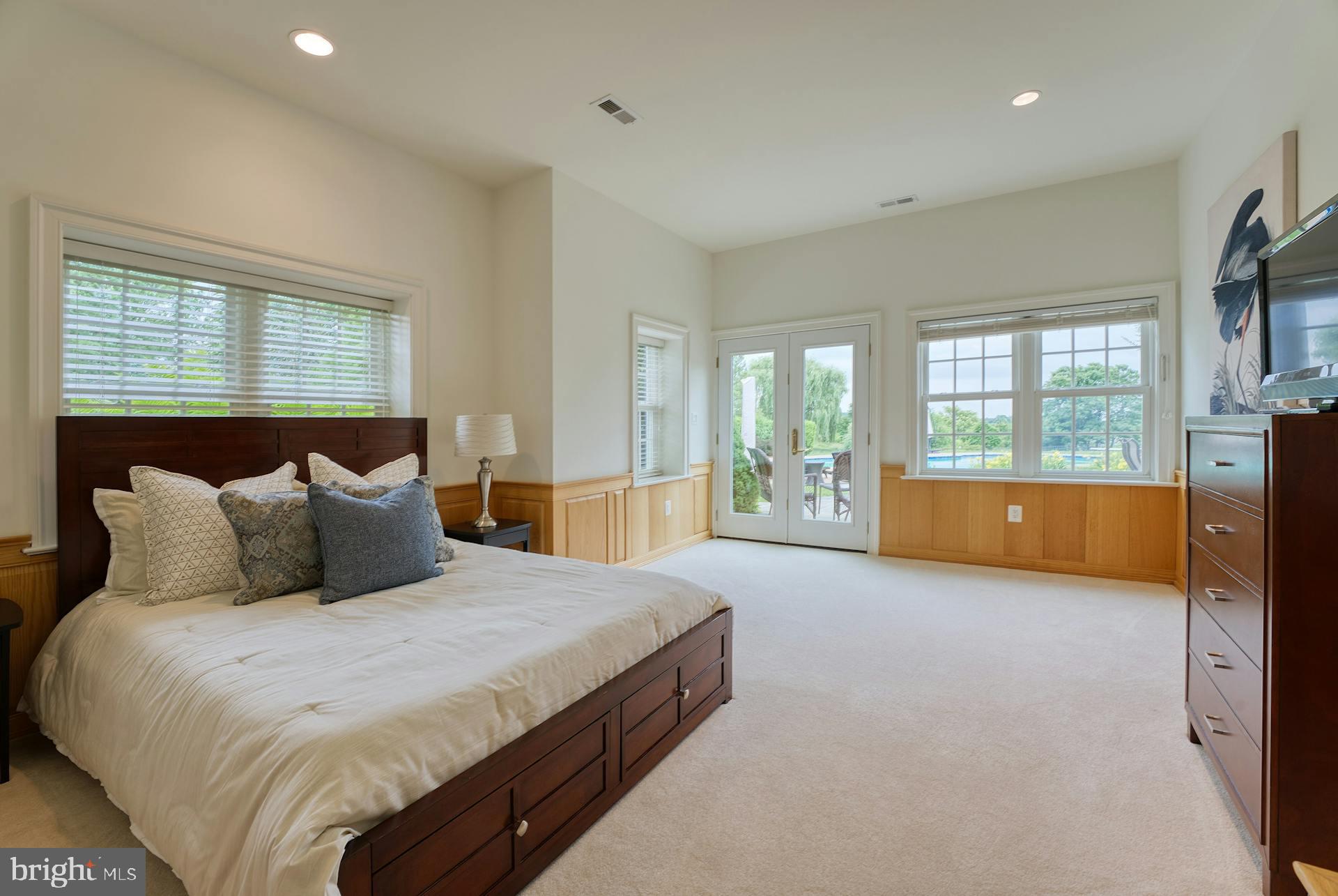 BEACON HILL - Residential