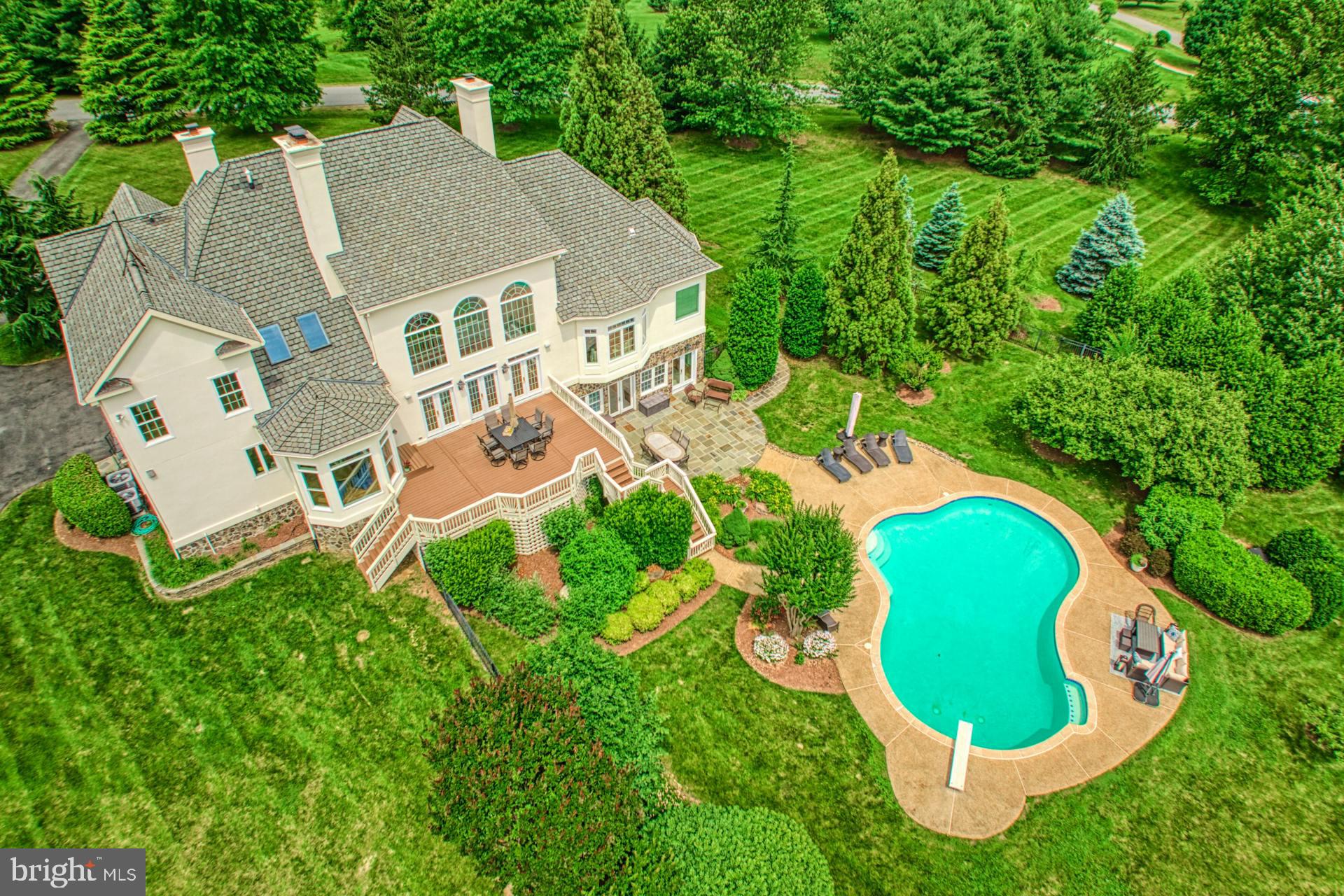 BEACON HILL - Residential