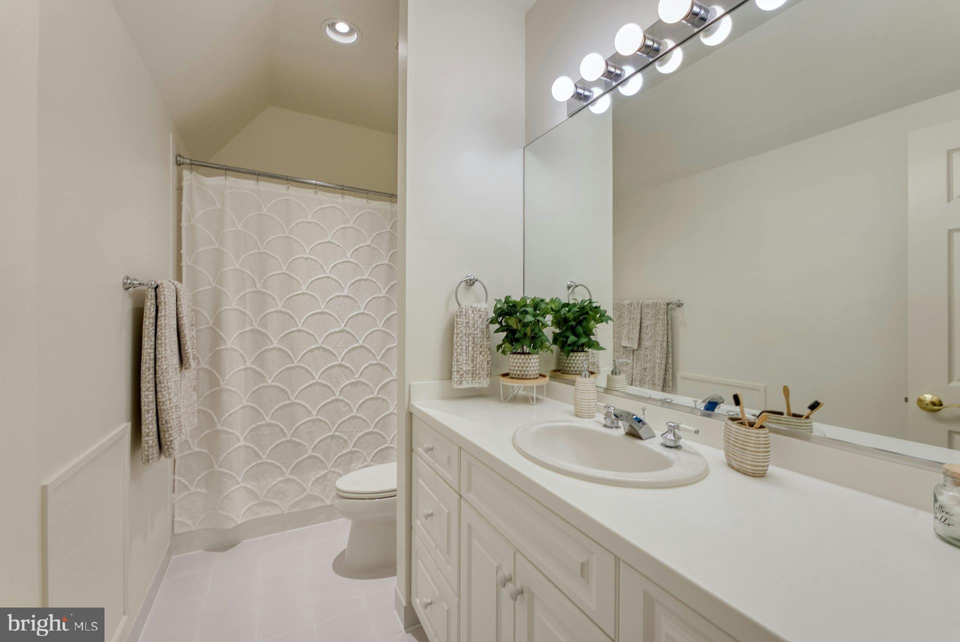 BEACON HILL - Residential