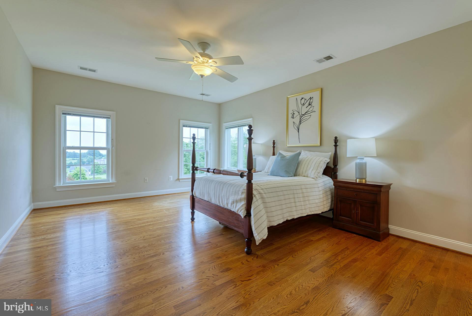 BEACON HILL - Residential