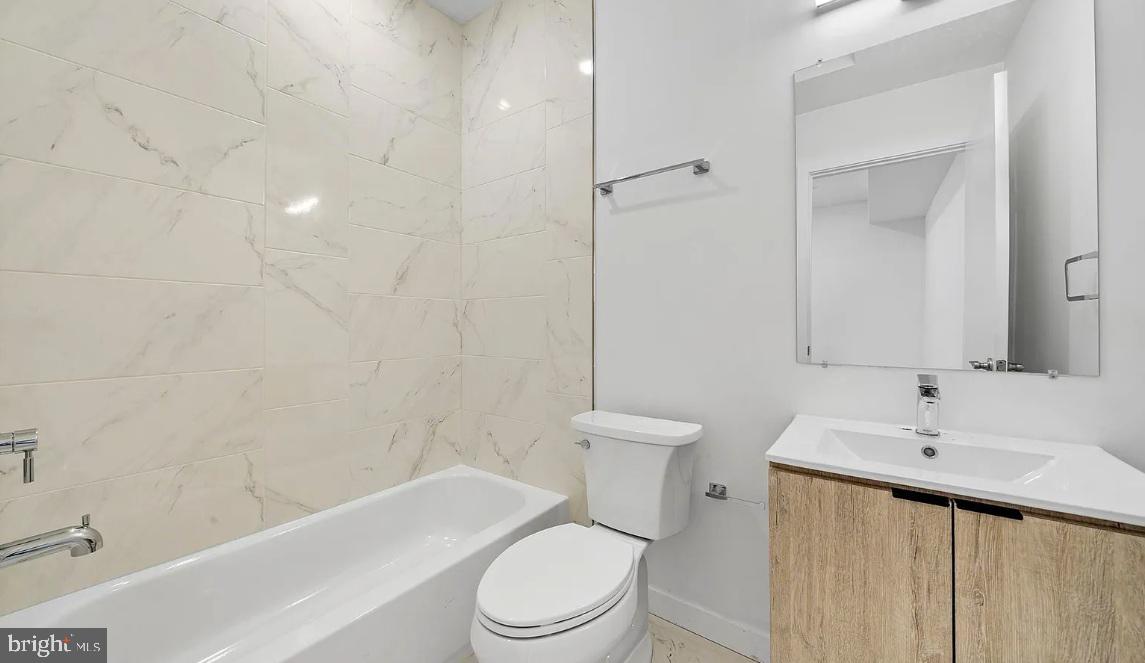 MANTUA - Residential Lease