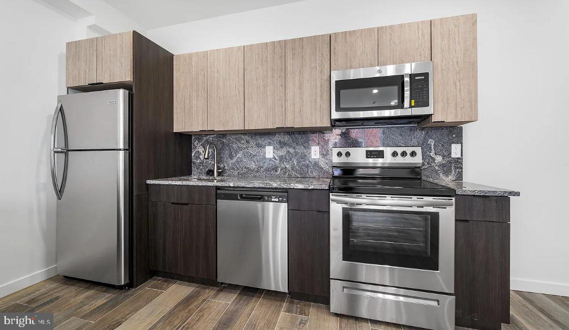 MANTUA - Residential Lease