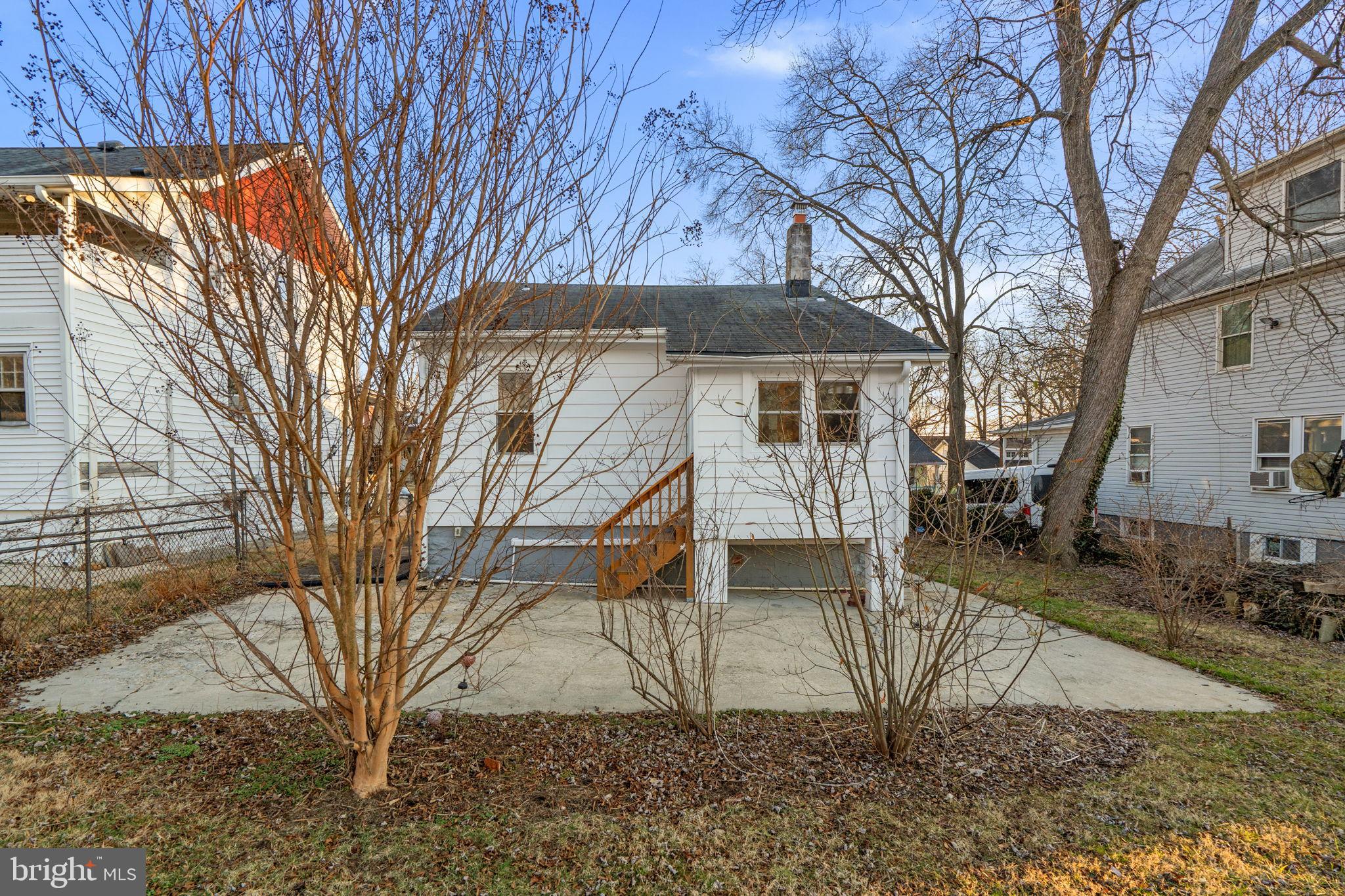 HYATTSVILLE HILLS - Residential