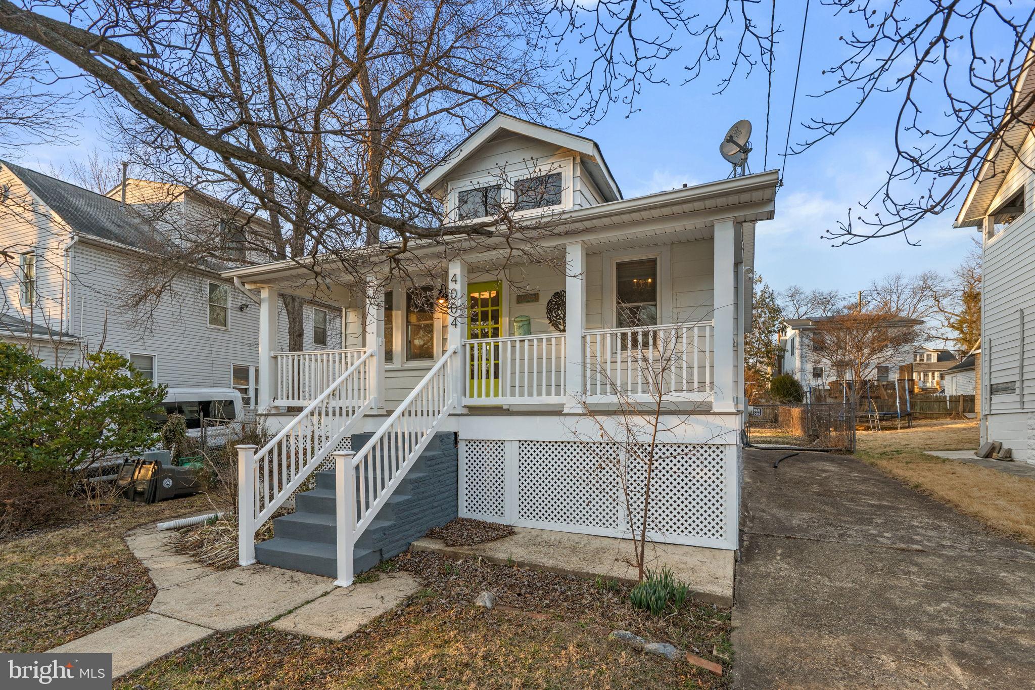 4004 INGRAHAM STREET