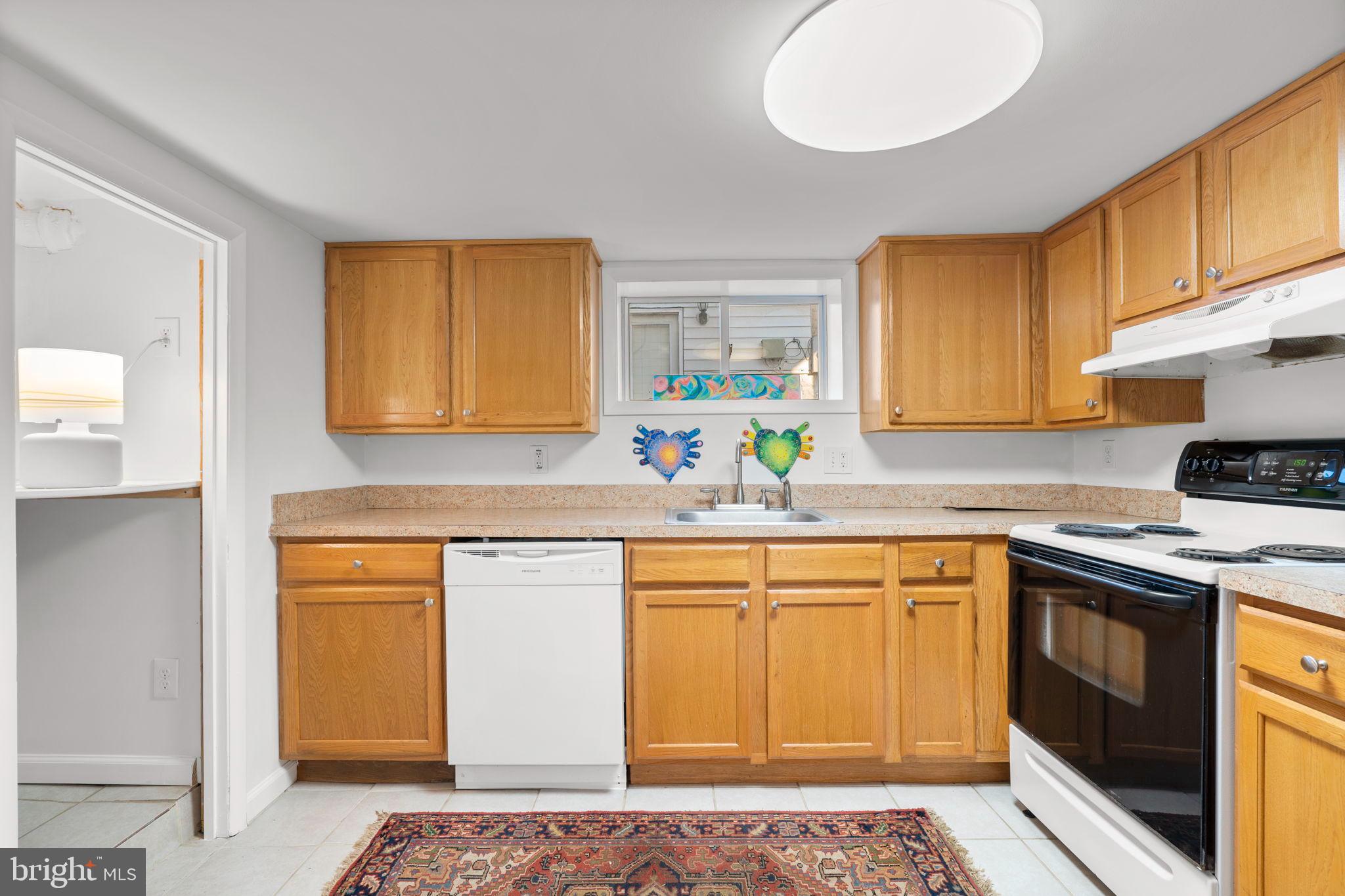 HYATTSVILLE HILLS - Residential