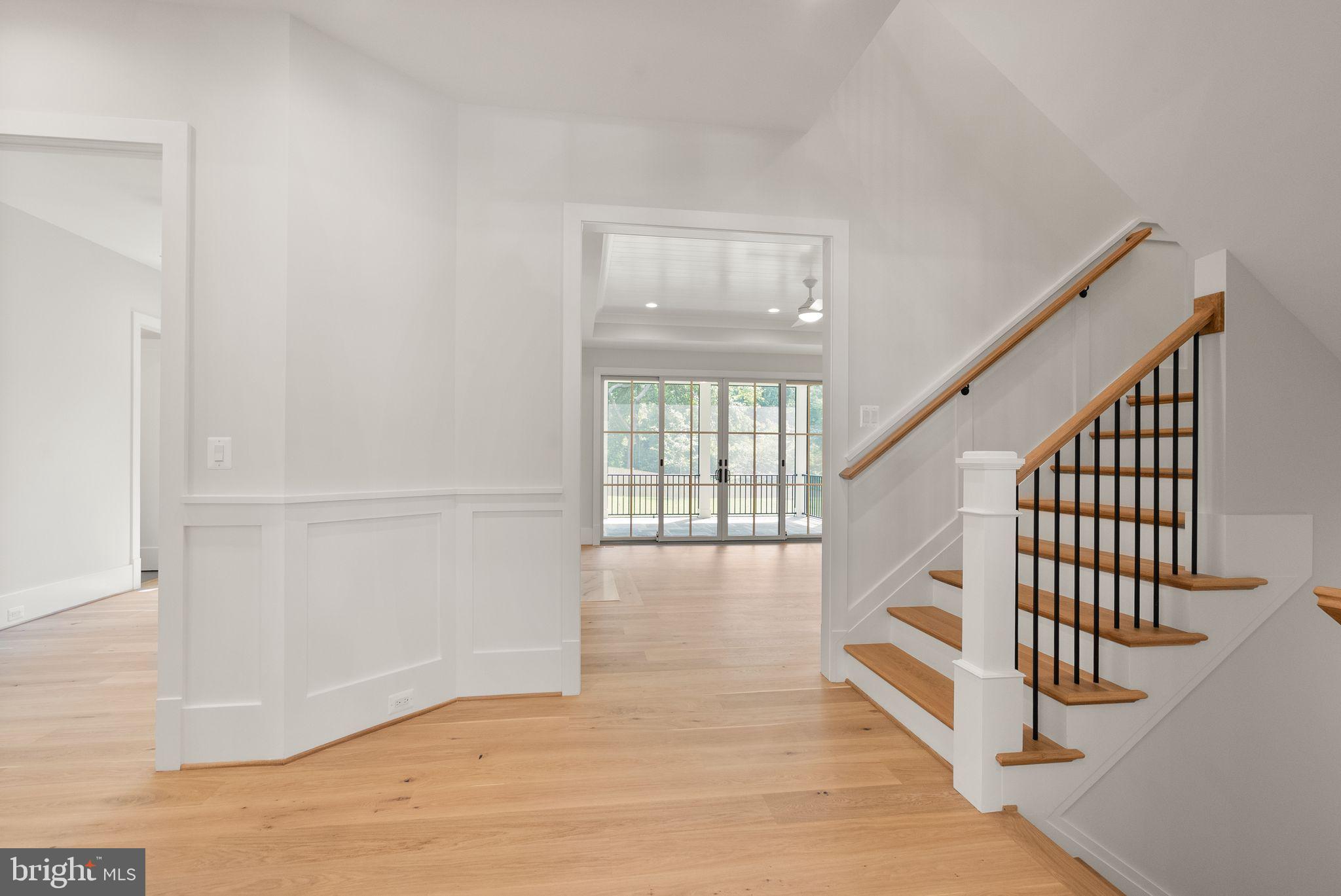 LEE HEIGHTS - Residential