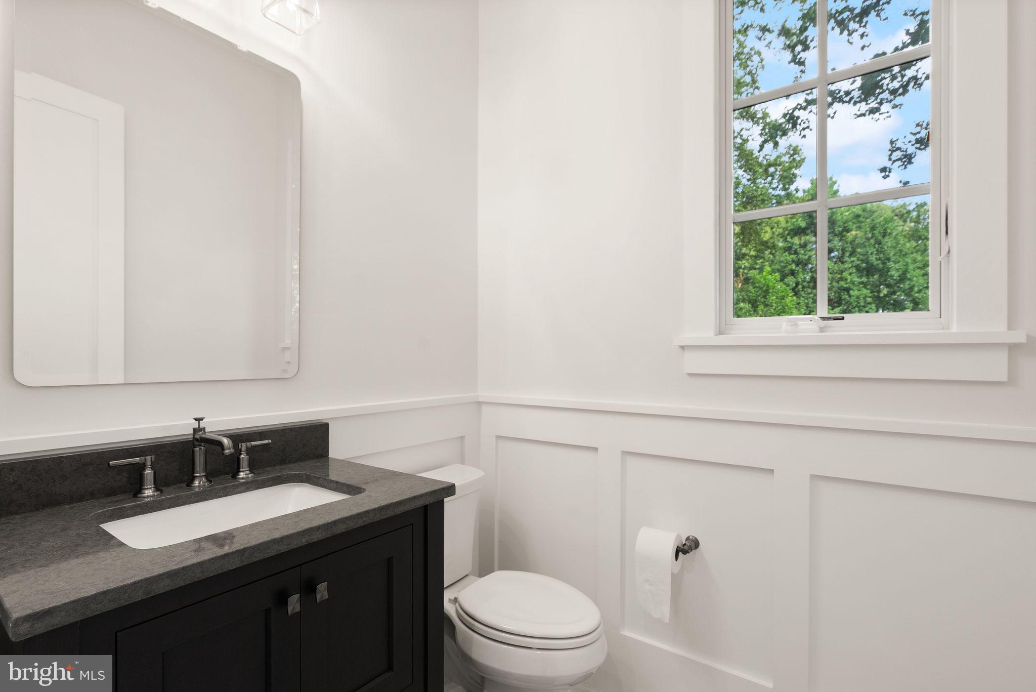 LEE HEIGHTS - Residential