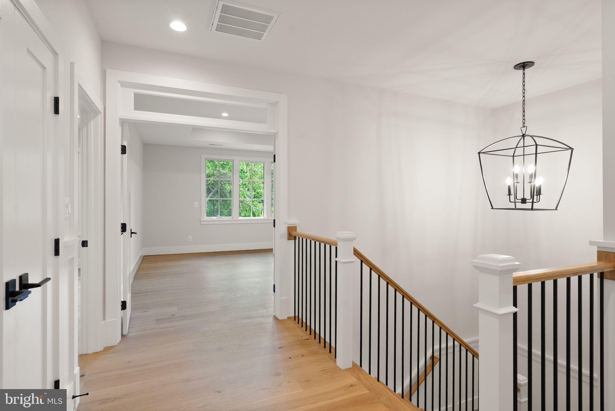 LEE HEIGHTS - Residential