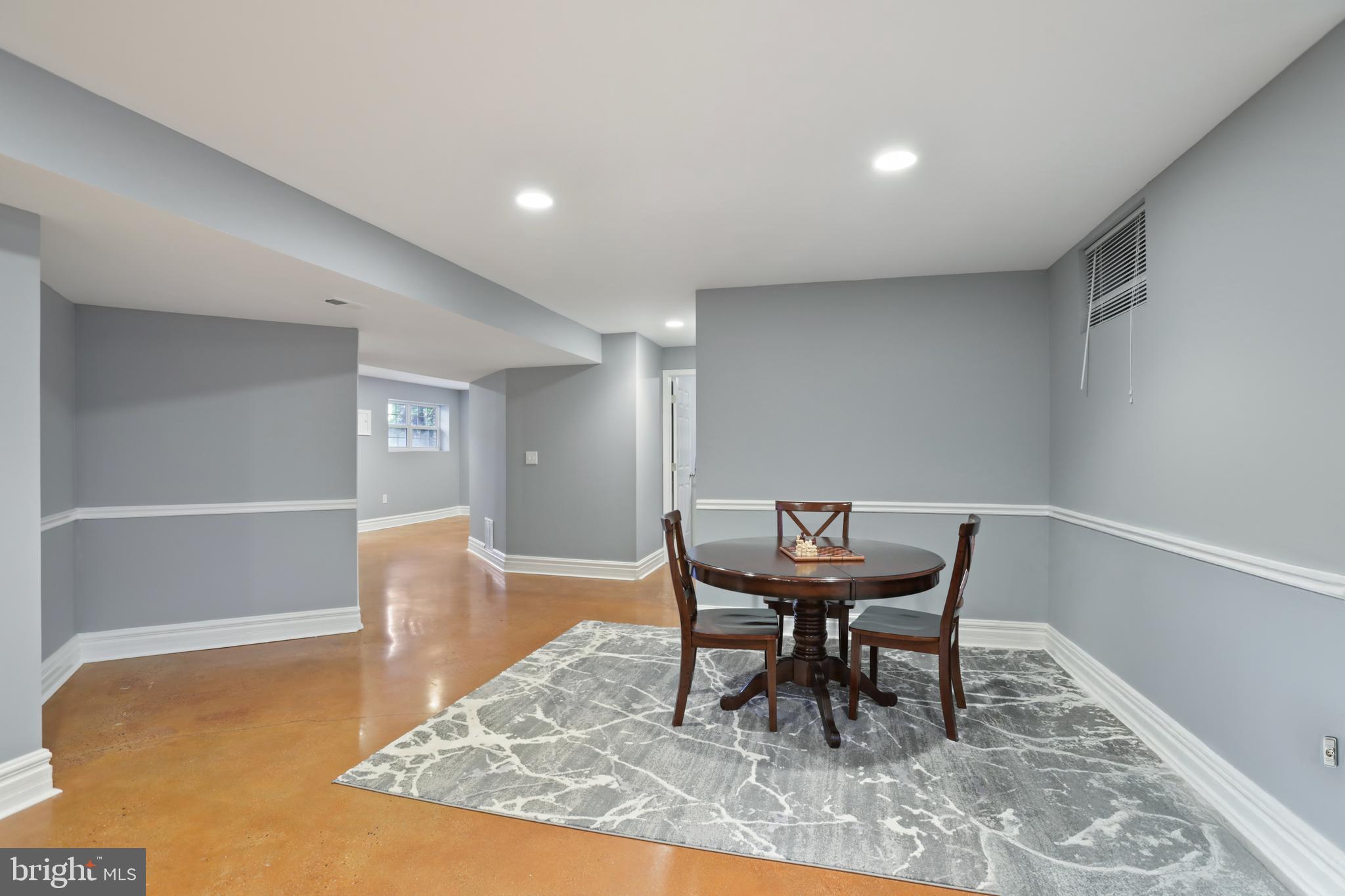 POTOMAC CROSSING - Residential