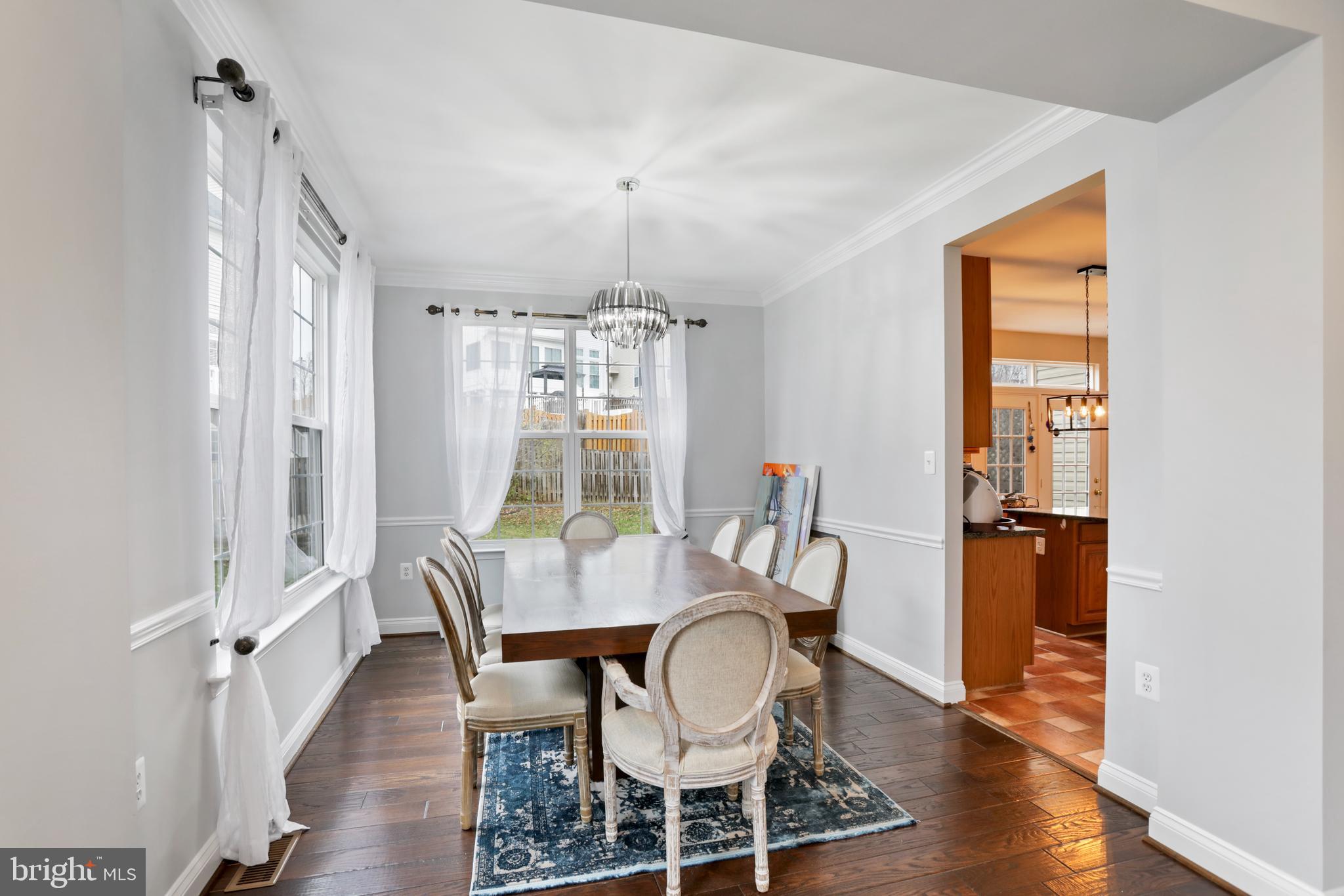 POTOMAC CROSSING - Residential