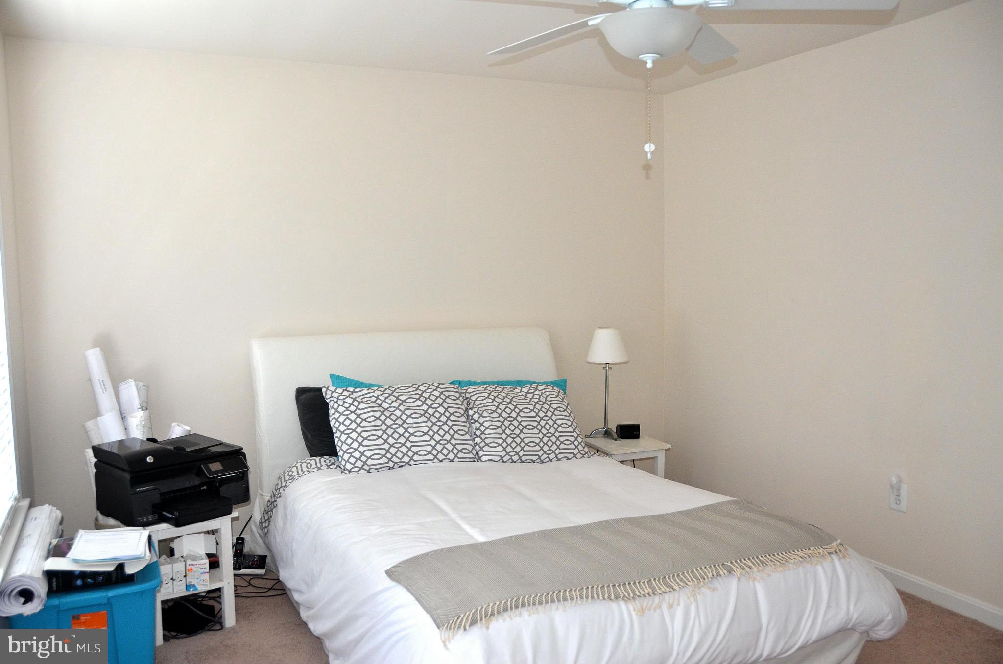 ROSSLARE - Residential Lease