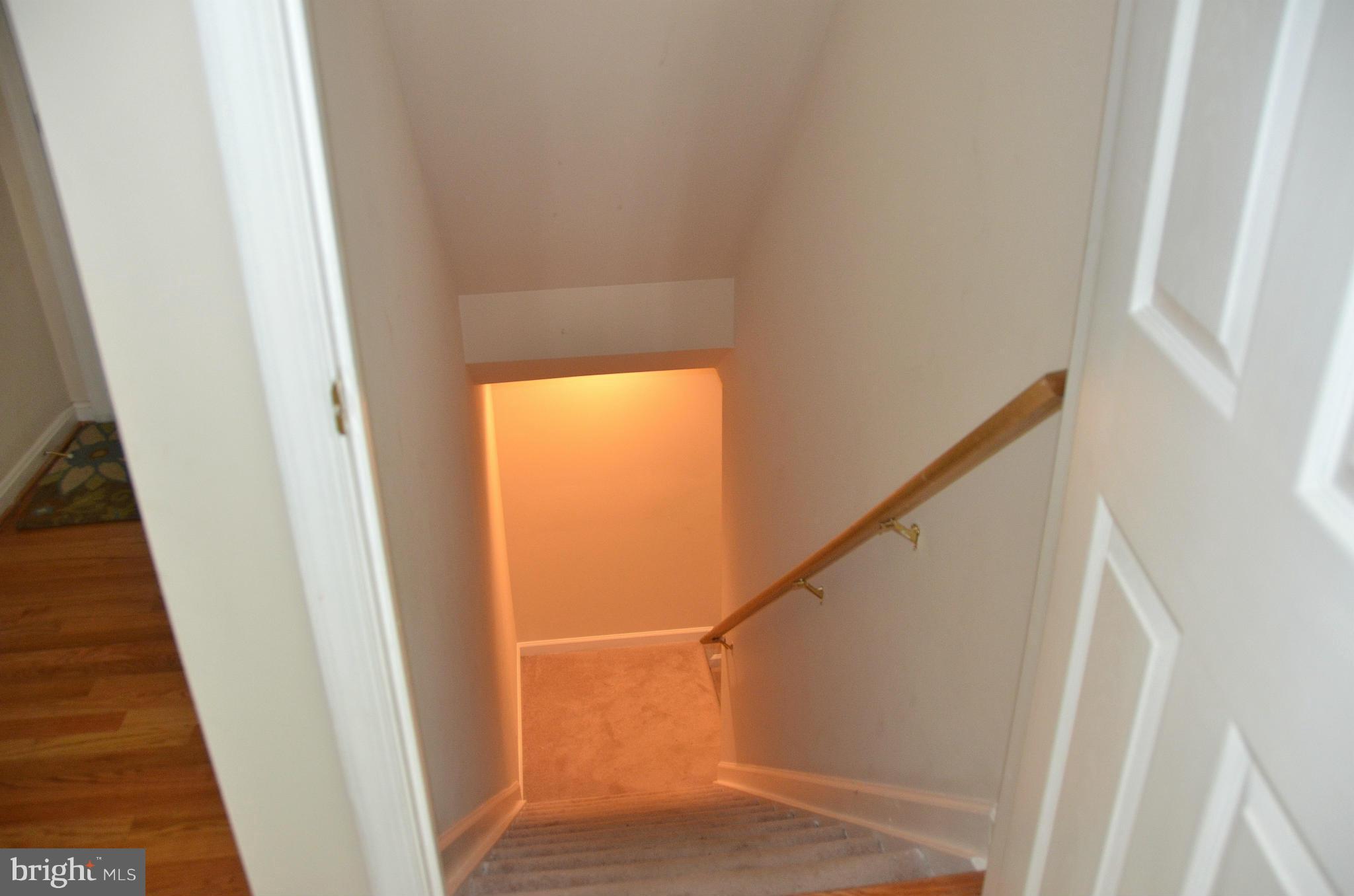 ROSSLARE - Residential Lease