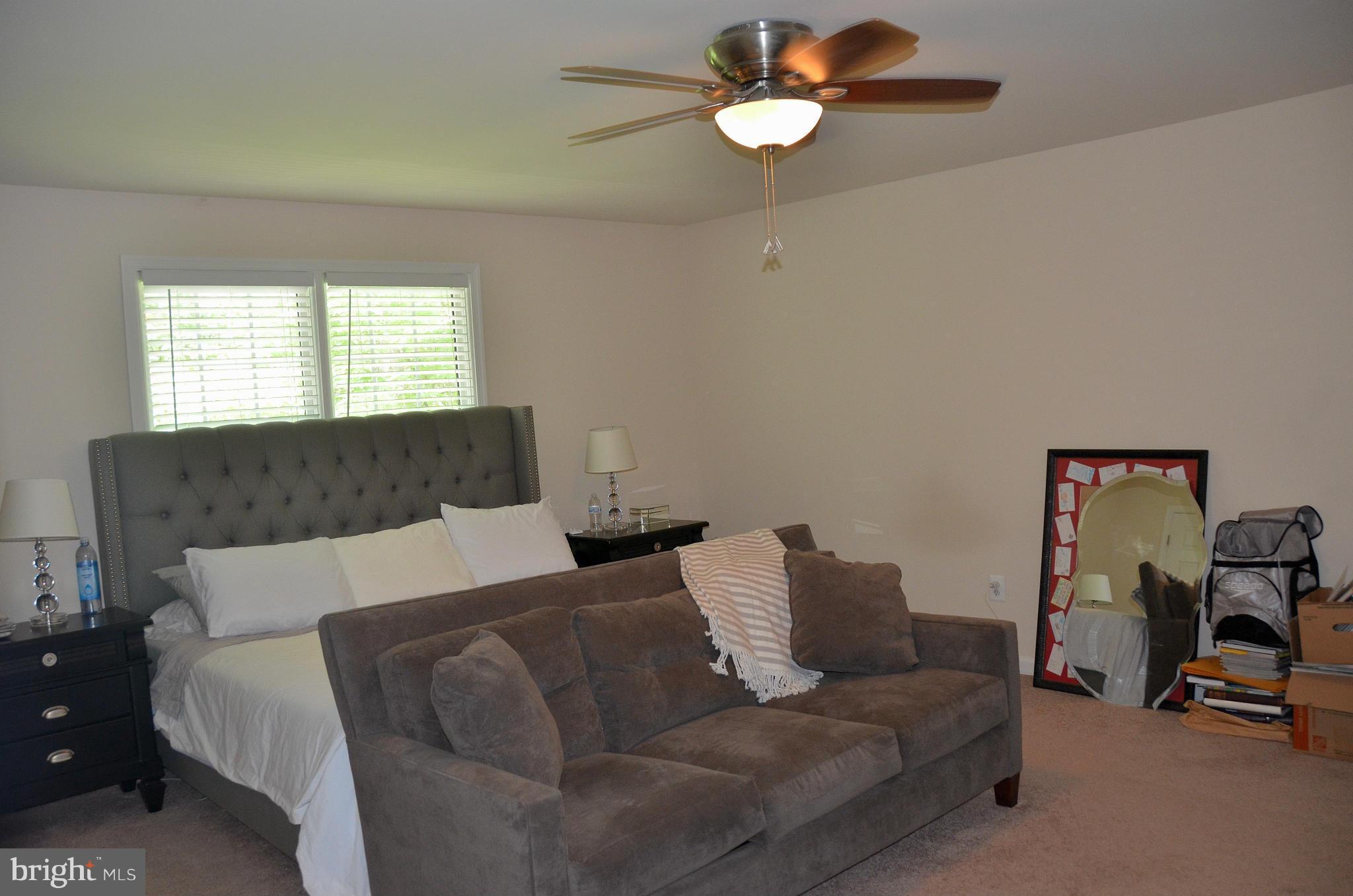 ROSSLARE - Residential Lease