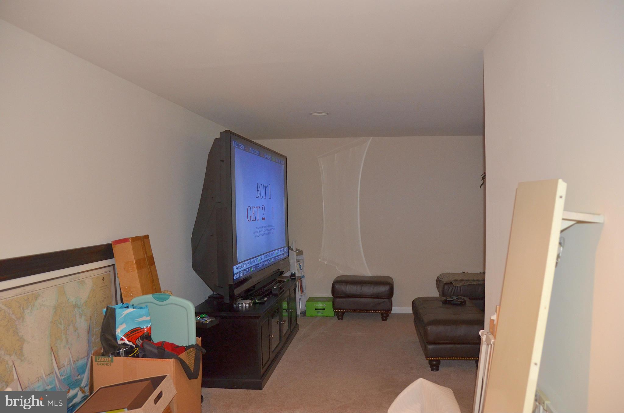 ROSSLARE - Residential Lease