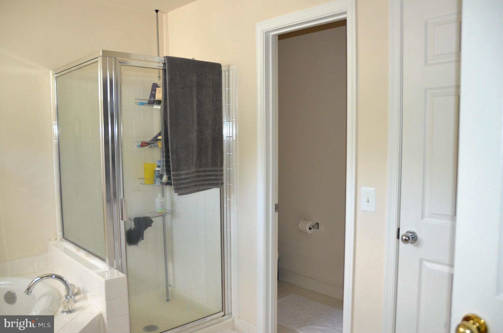 ROSSLARE - Residential Lease