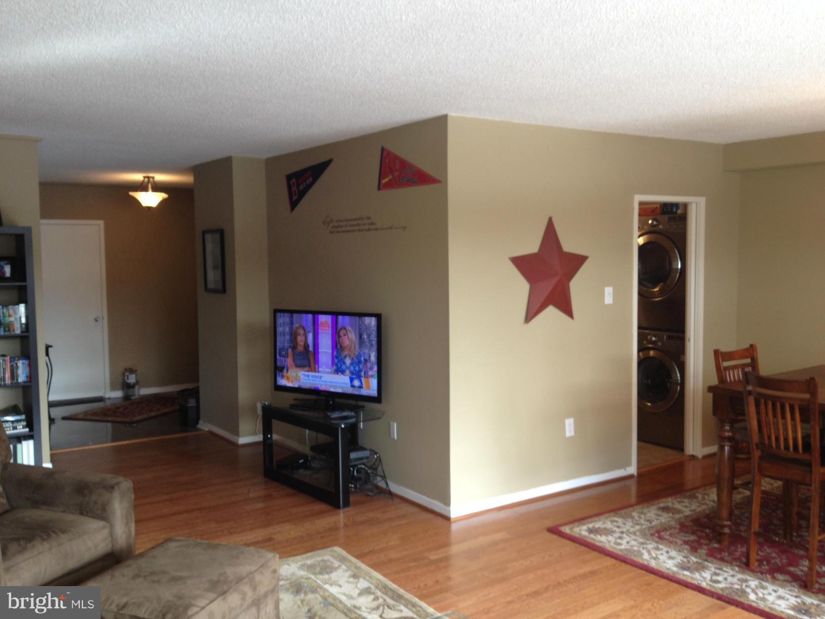 SKYLINE PLAZA - Residential Lease