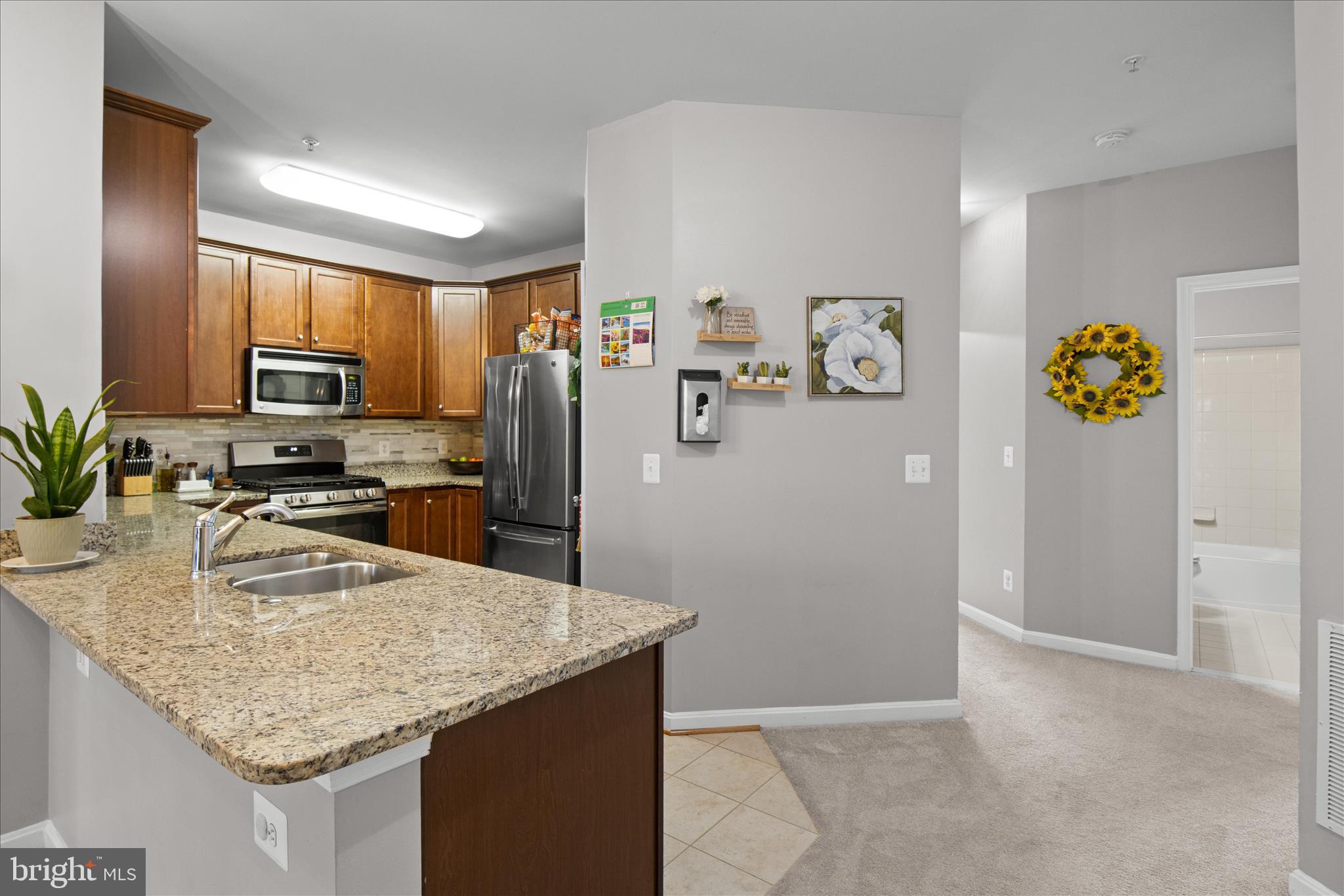 MERCER PARK CONDOMINIUM - Residential