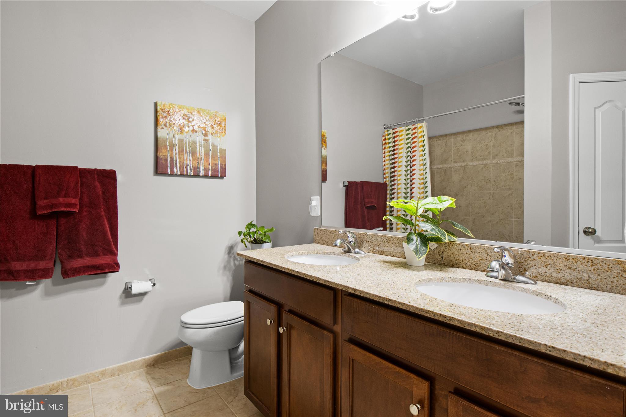 MERCER PARK CONDOMINIUM - Residential