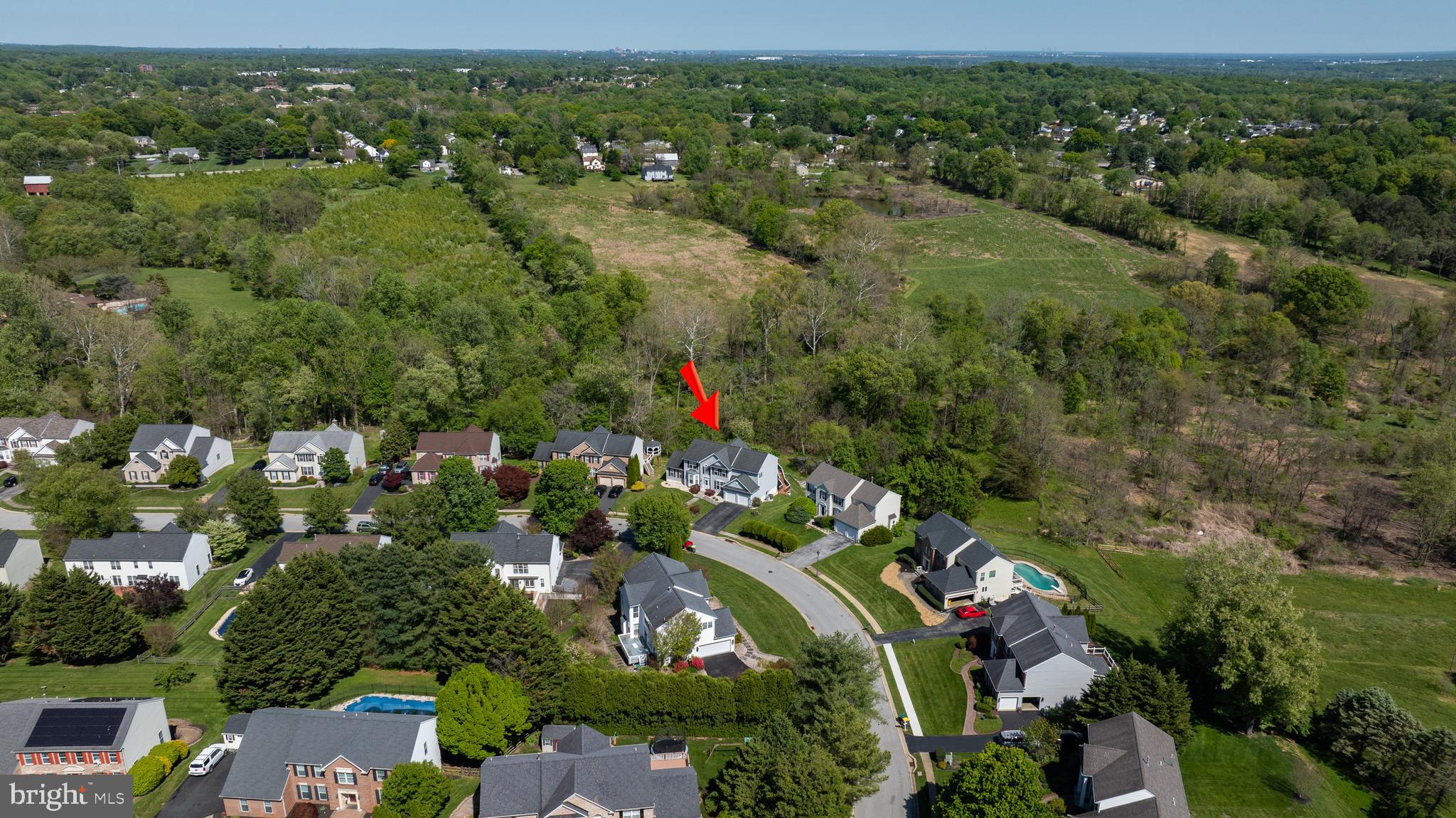 MIDDLE RUN CROSSIN - Residential