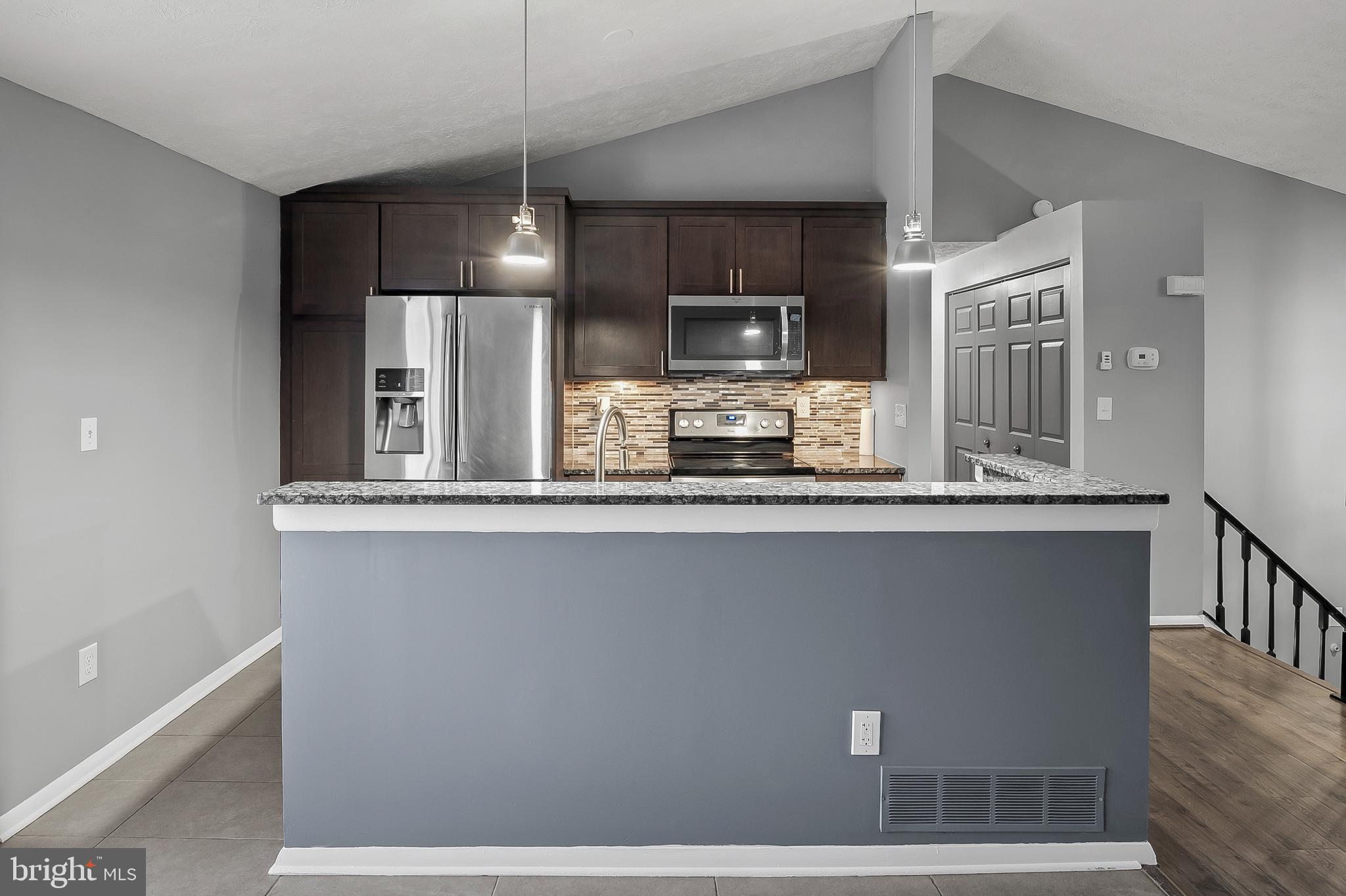 HARMANS WOODS - Residential