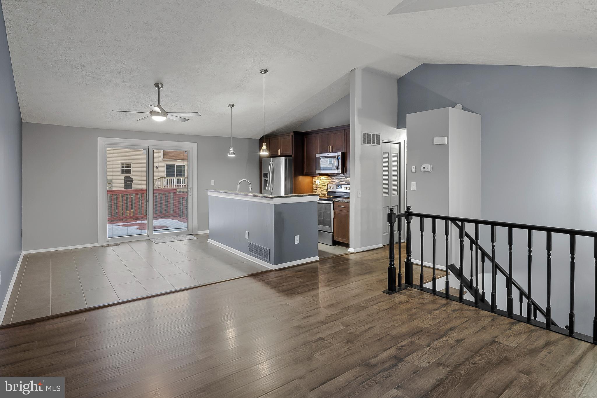 HARMANS WOODS - Residential