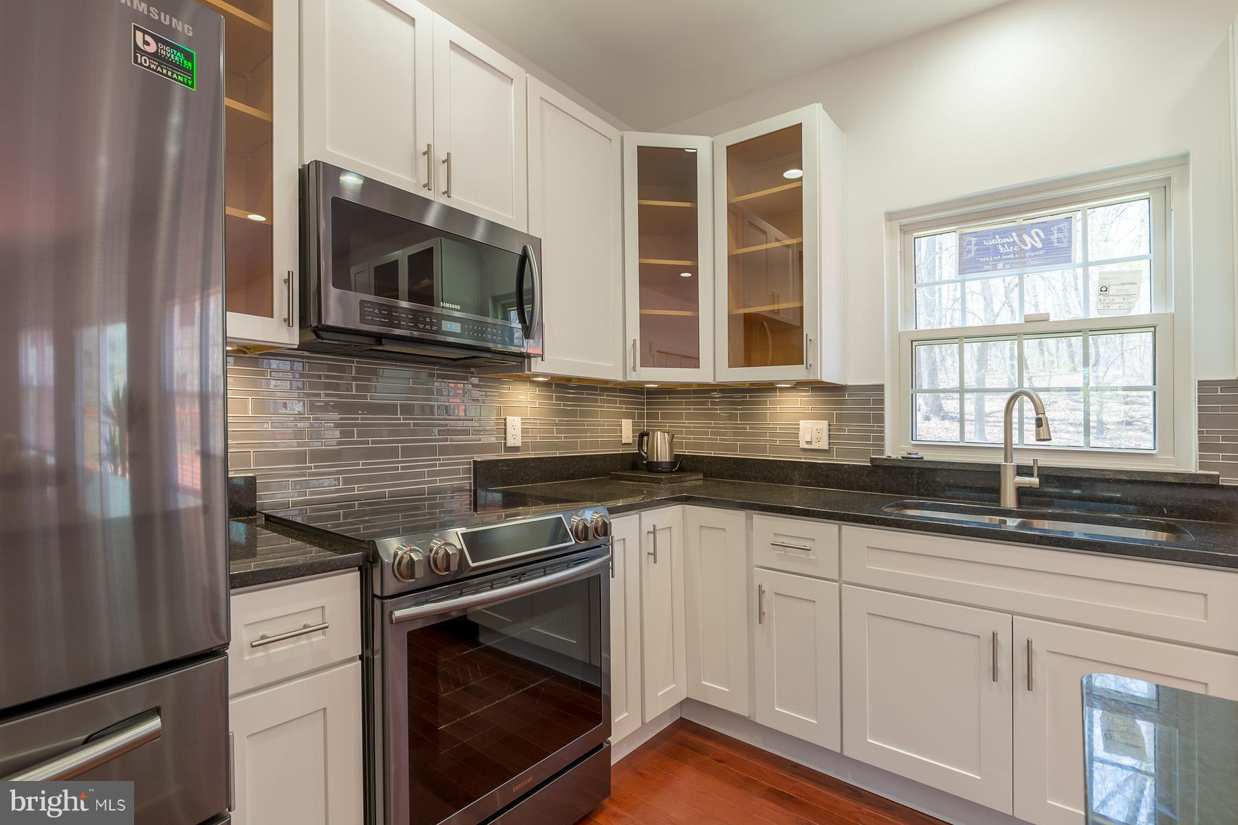 TANTALLON ON THE POTOMAC - Residential