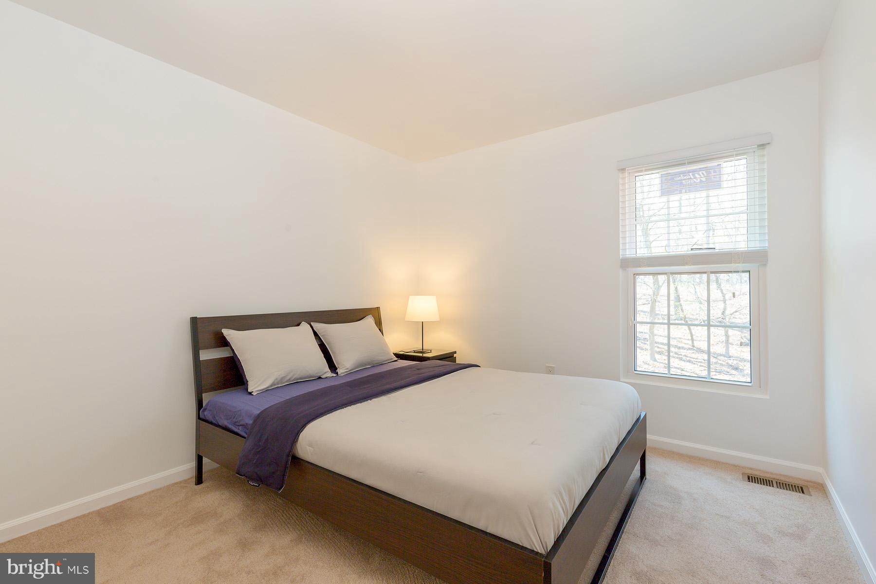 TANTALLON ON THE POTOMAC - Residential