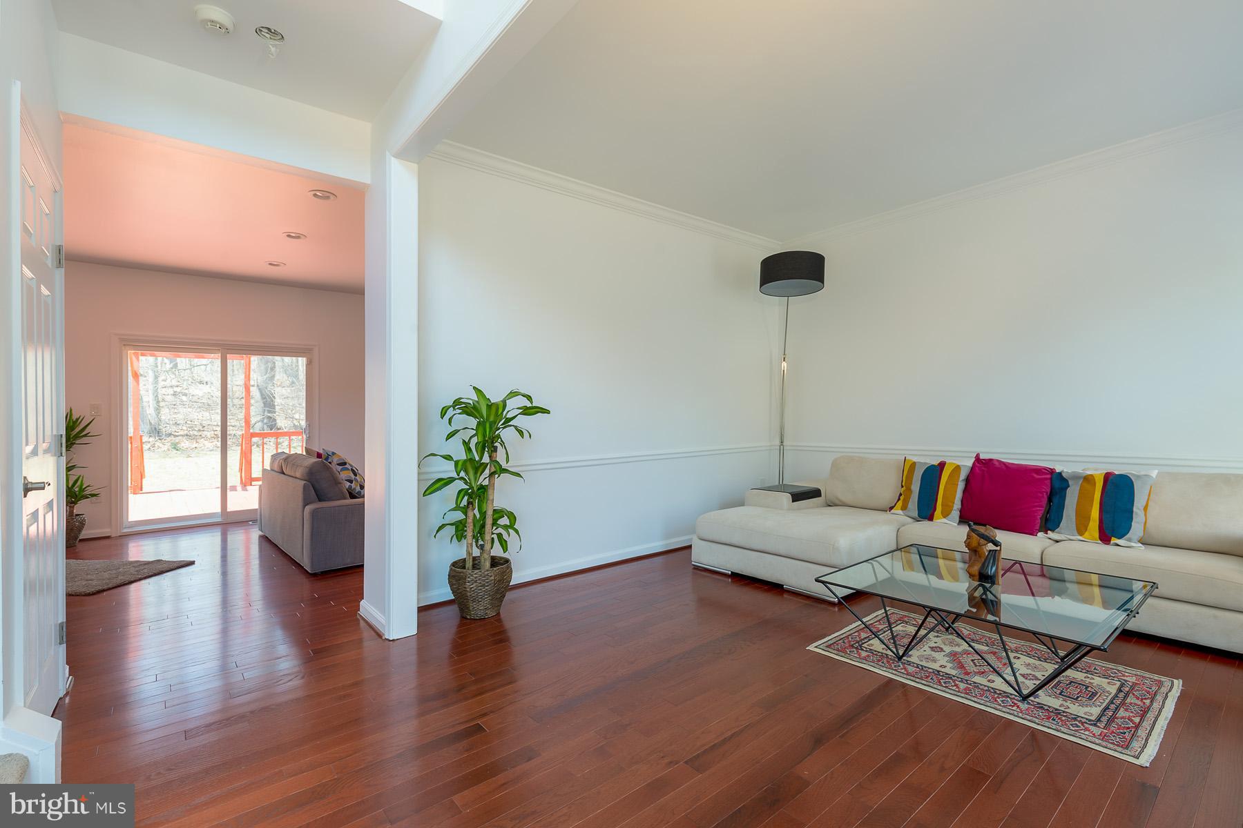 TANTALLON ON THE POTOMAC - Residential