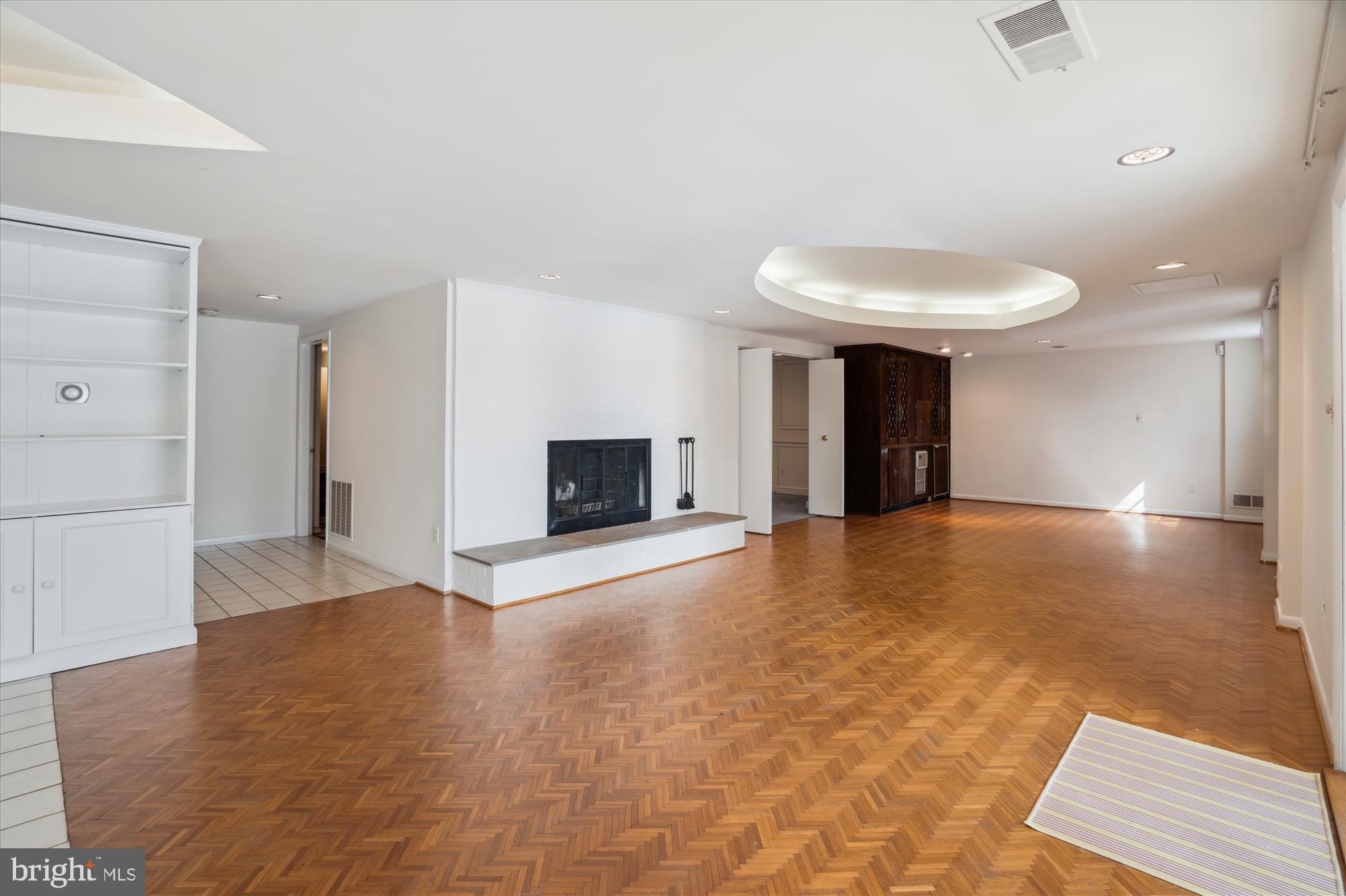 KENWOOD PARK - Residential